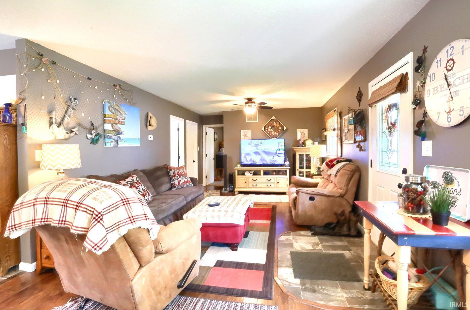 Photo 11 of 500 W Rutter Street