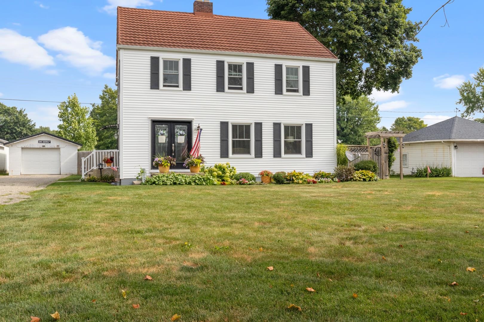 816 E Rochester Street, Akron, IN 46910