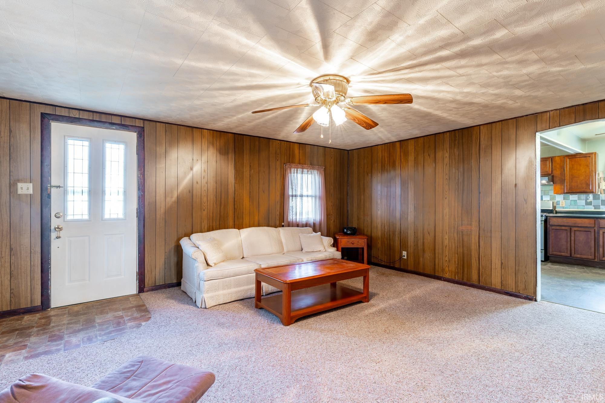 Photo 11 of 747 W Joe Street