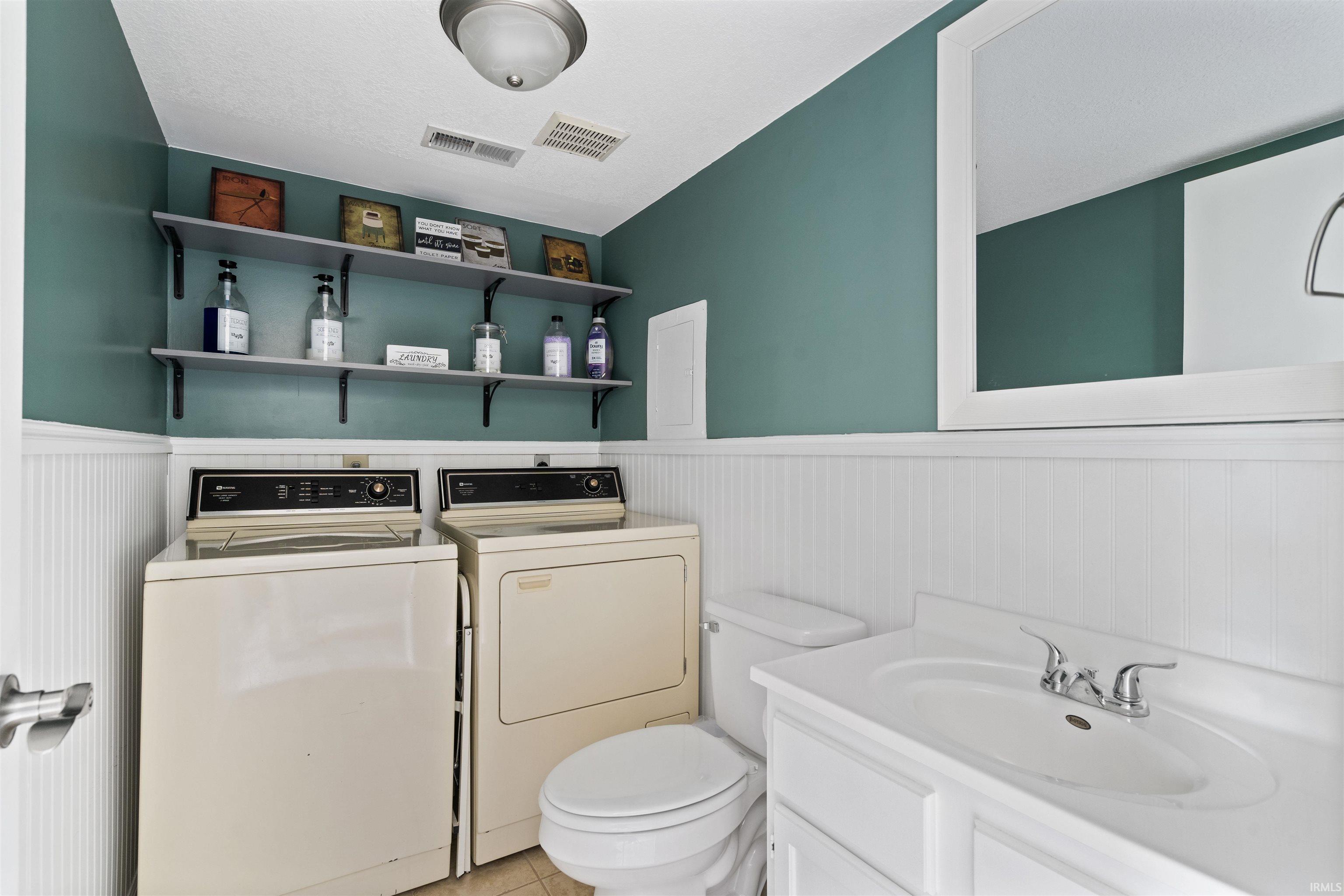 Photo 11 of 5072 Stellhorn Road
