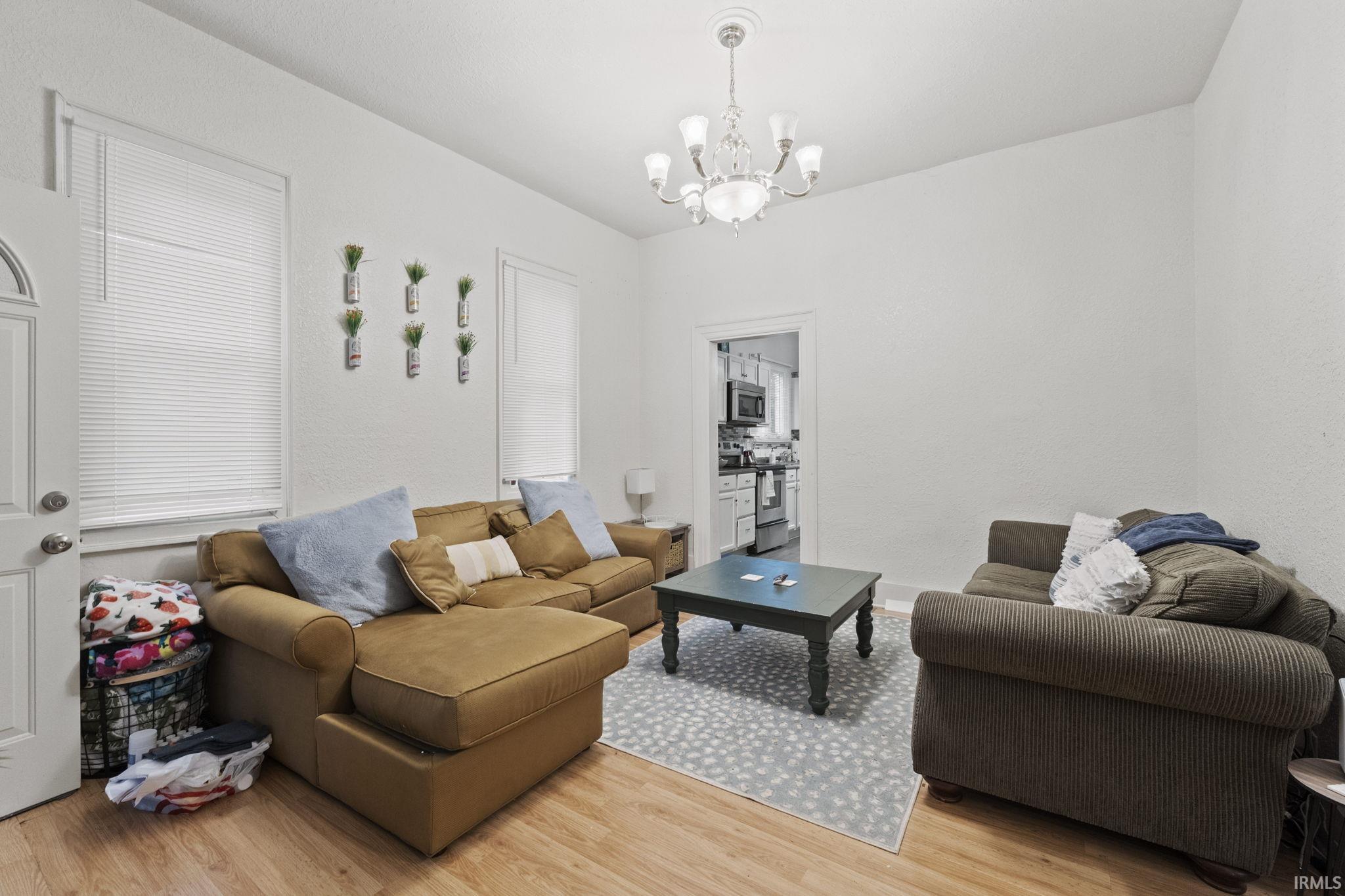 Photo 6 of 1415 Summit Street