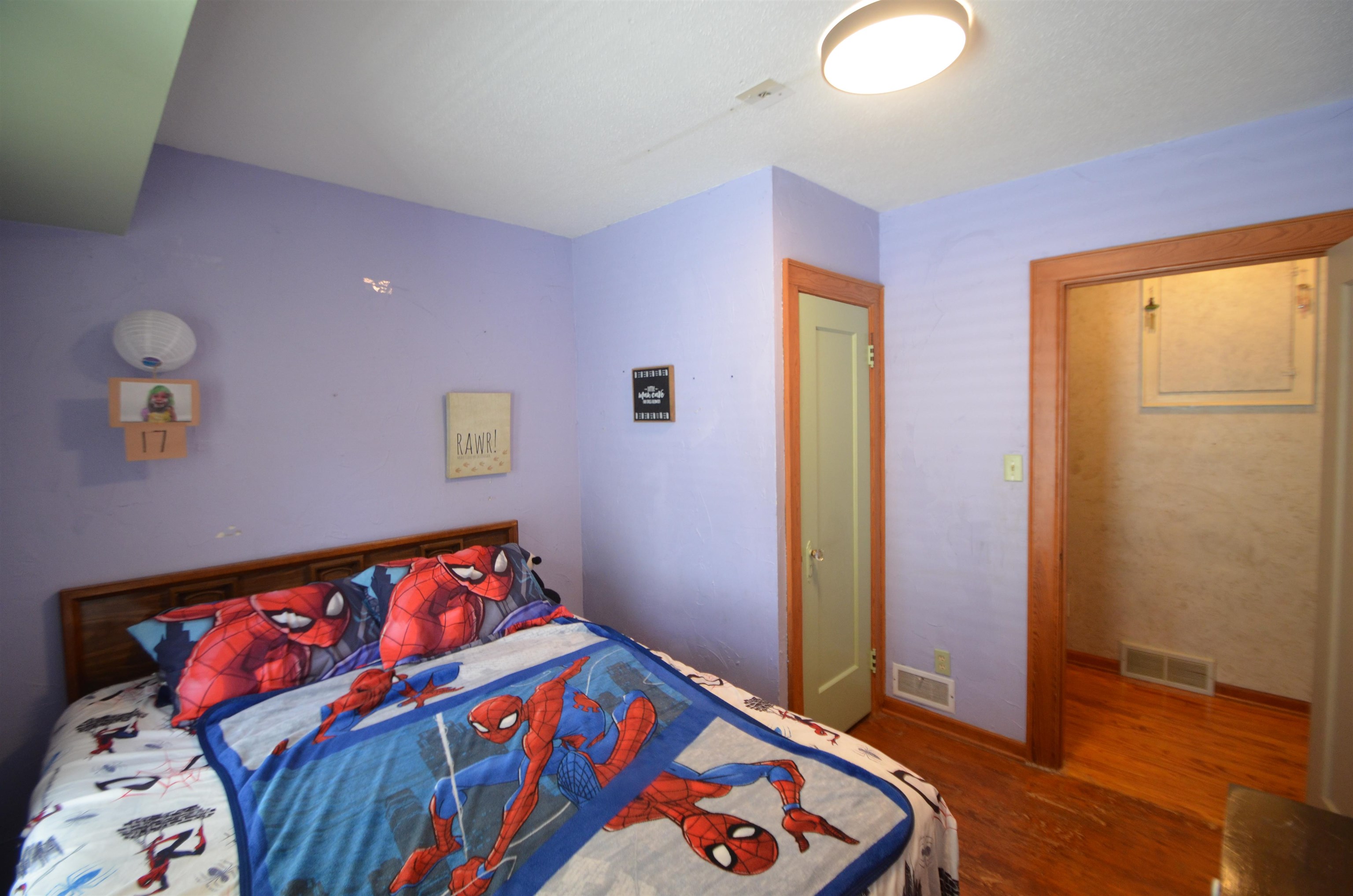 Photo 16 of 716 E 5th Street