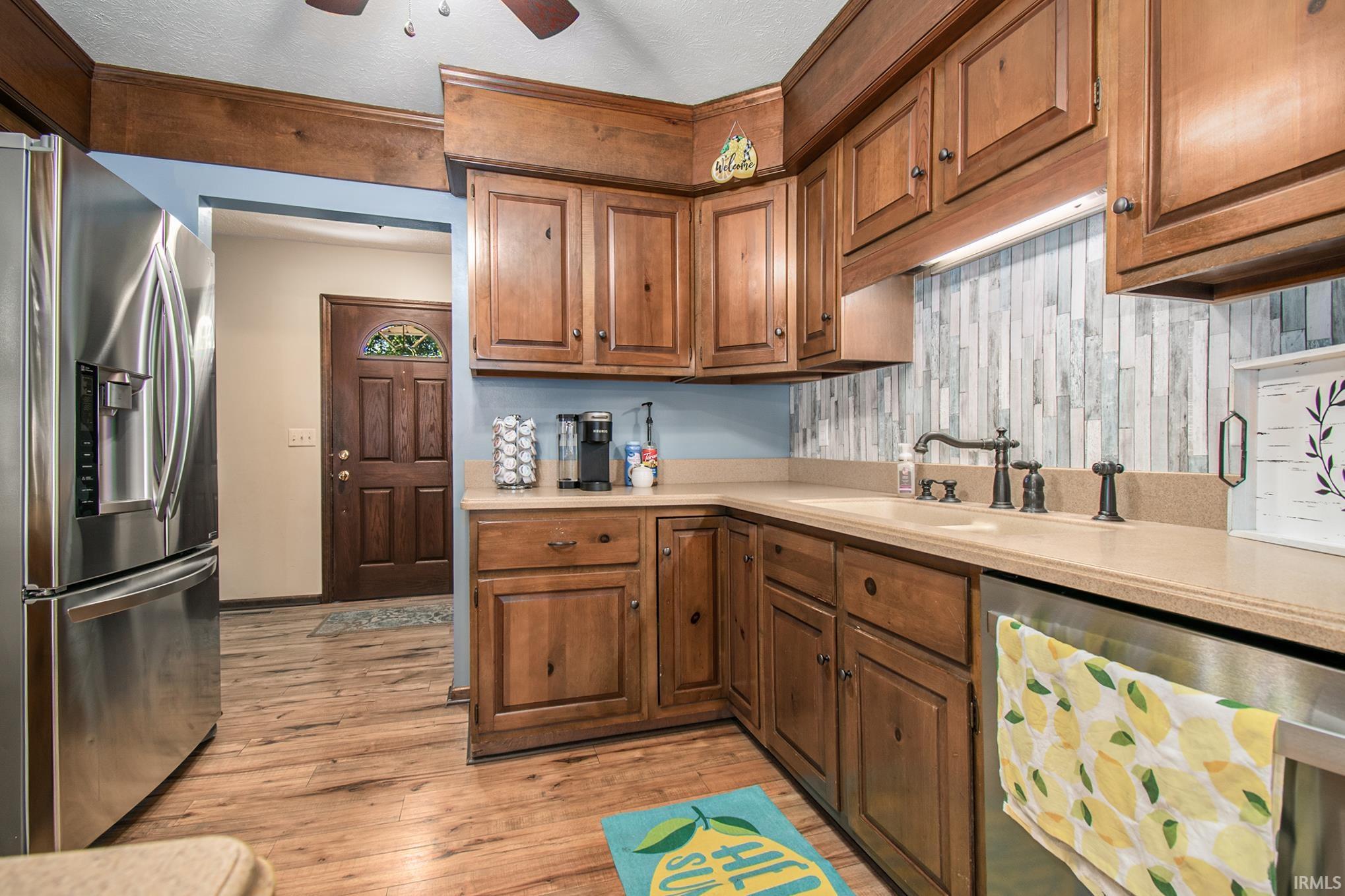Photo 6 of 1724 N Bay Drive