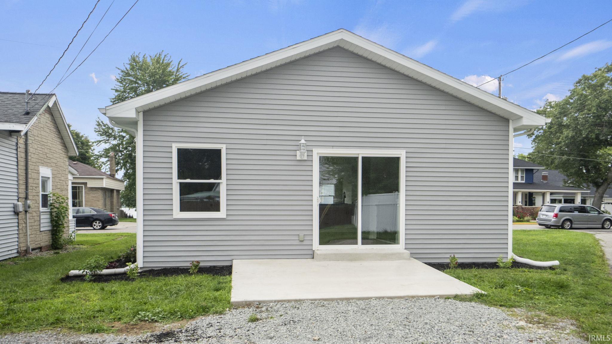 Photo 15 of 705 N Lake Street