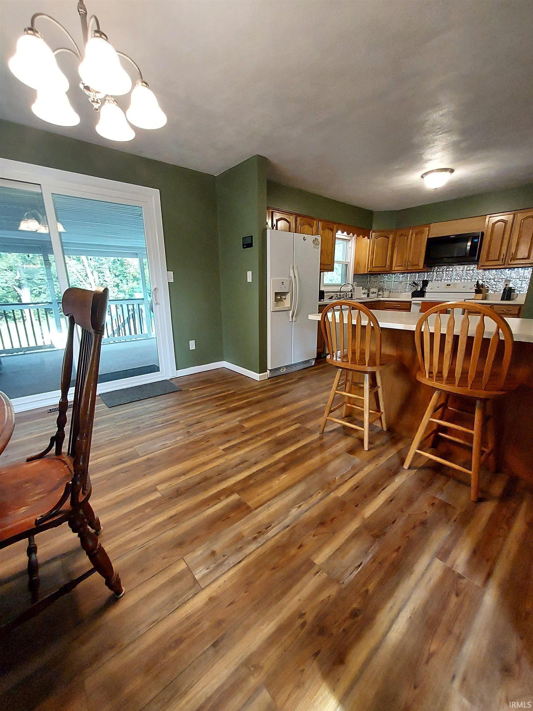 Photo 6 of 1911 La Vista Drive
