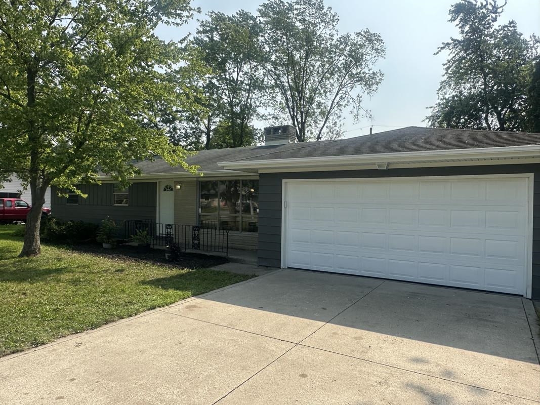 Photo 2 of 7226 Lamont Drive