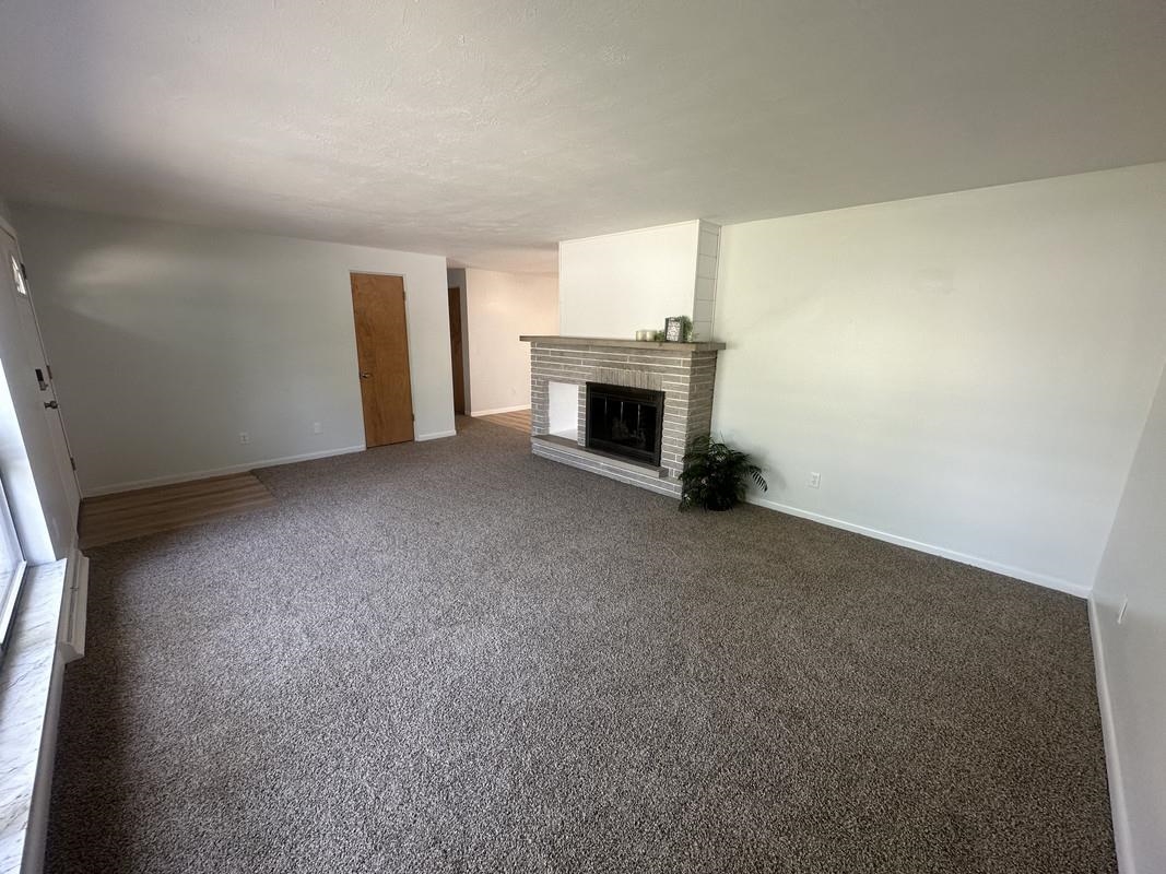 Photo 6 of 7226 Lamont Drive