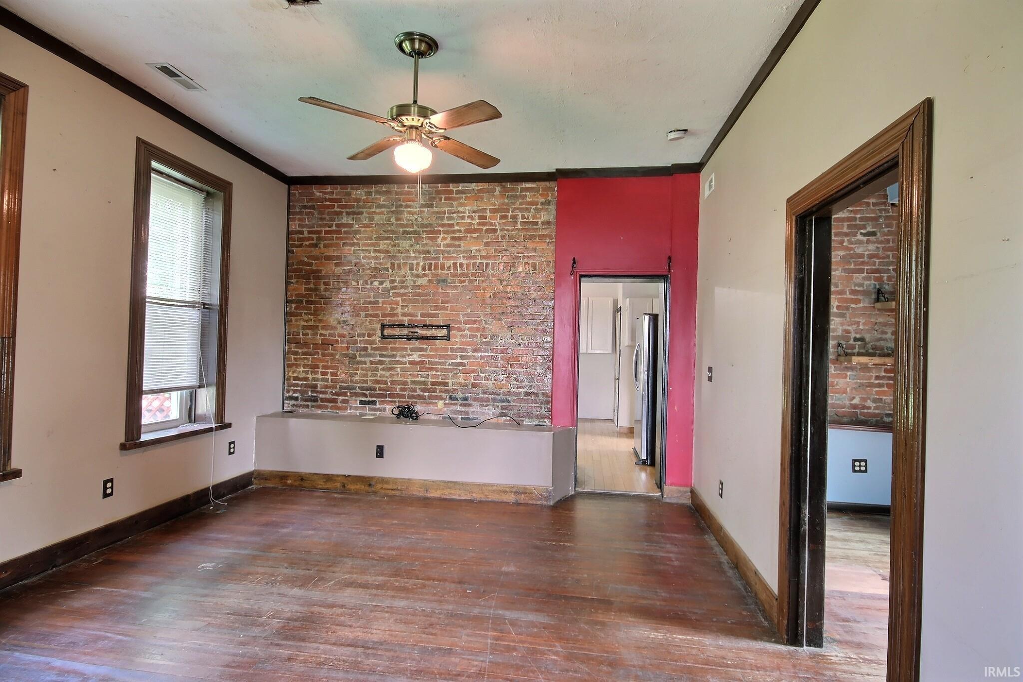 Photo 9 of 447 E Lewis Street
