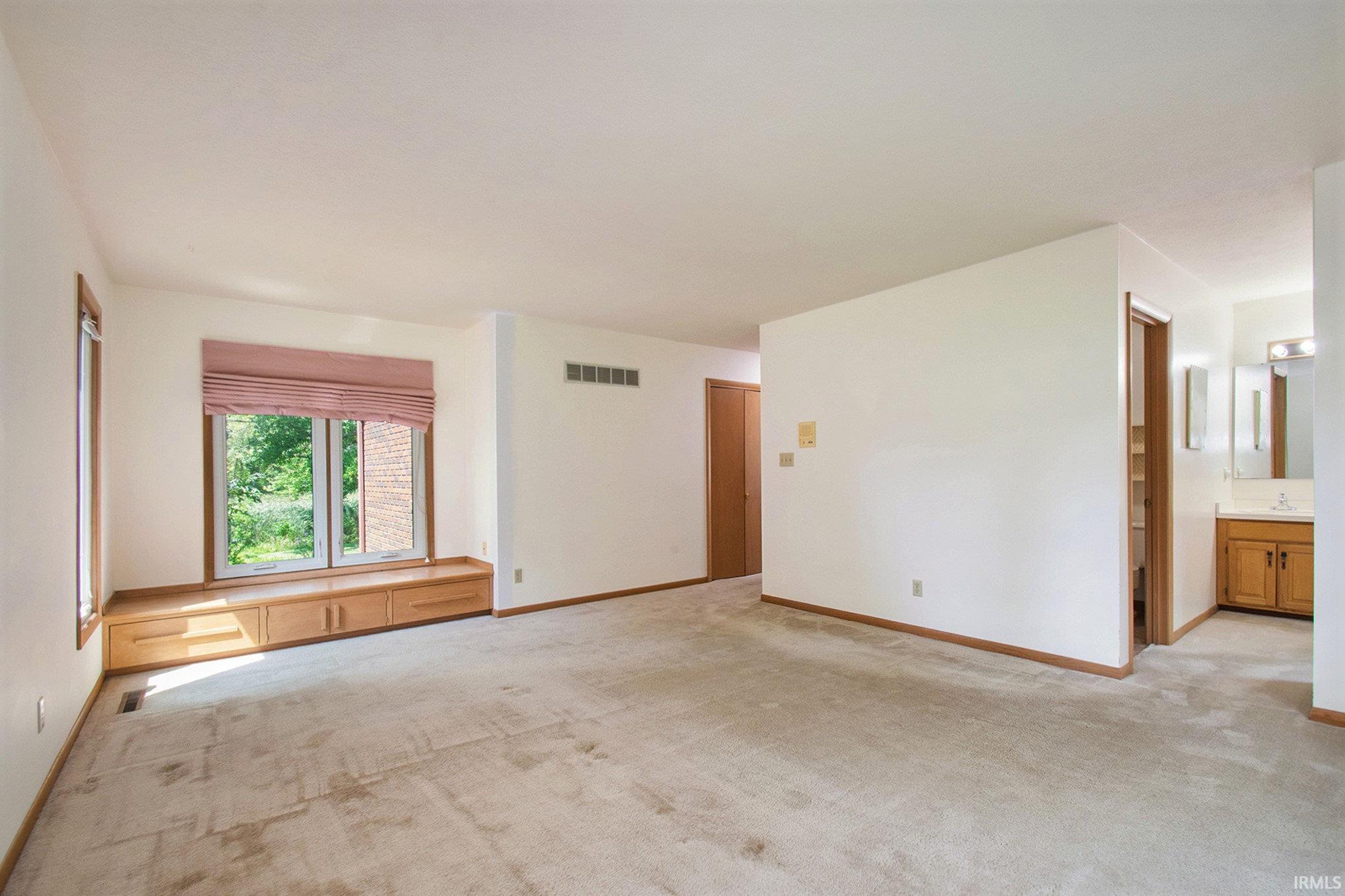 Photo 12 of 20957 Riverbrook Lane