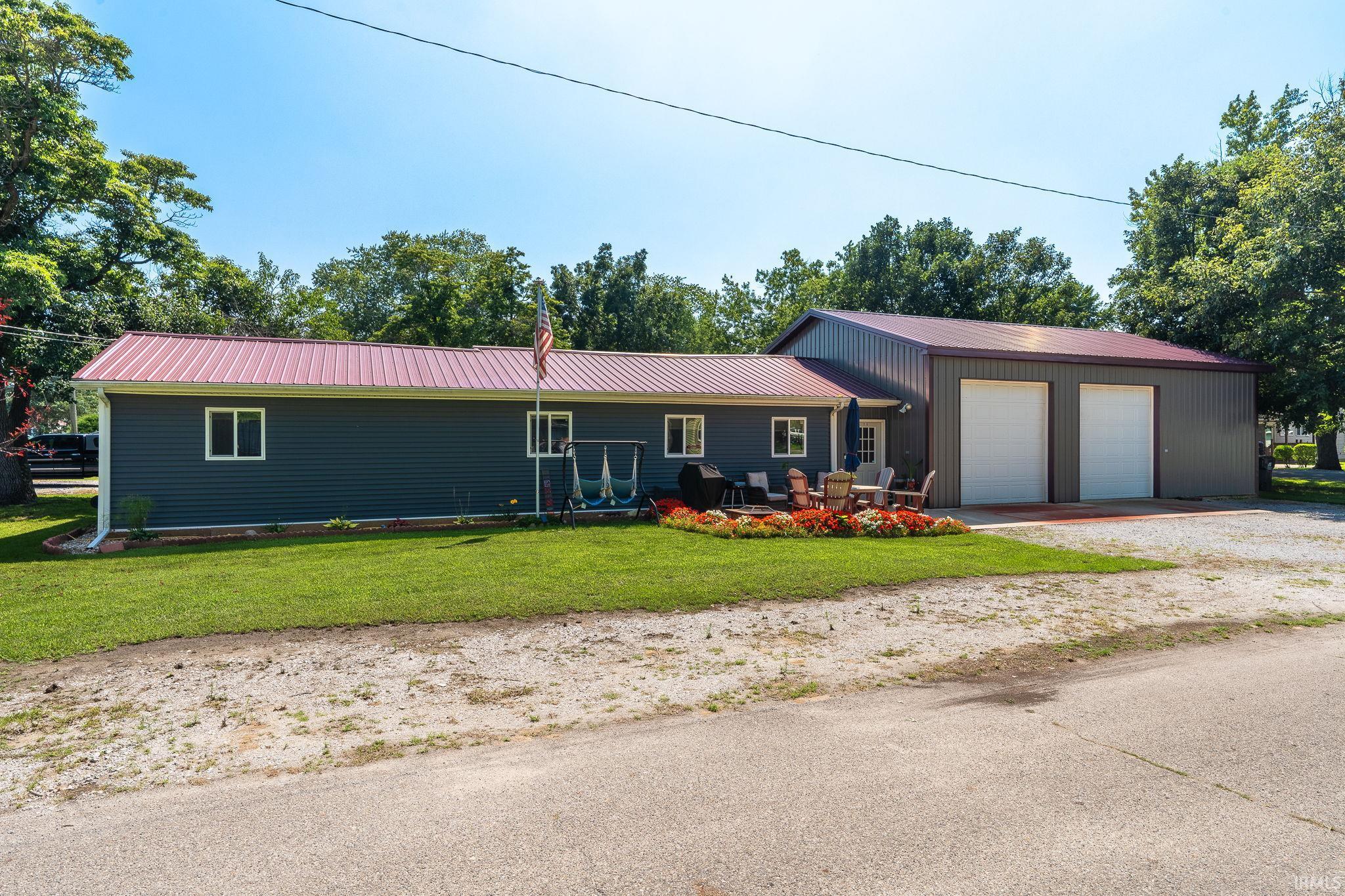 916 N Agnew Street, Winamac, IN 46996