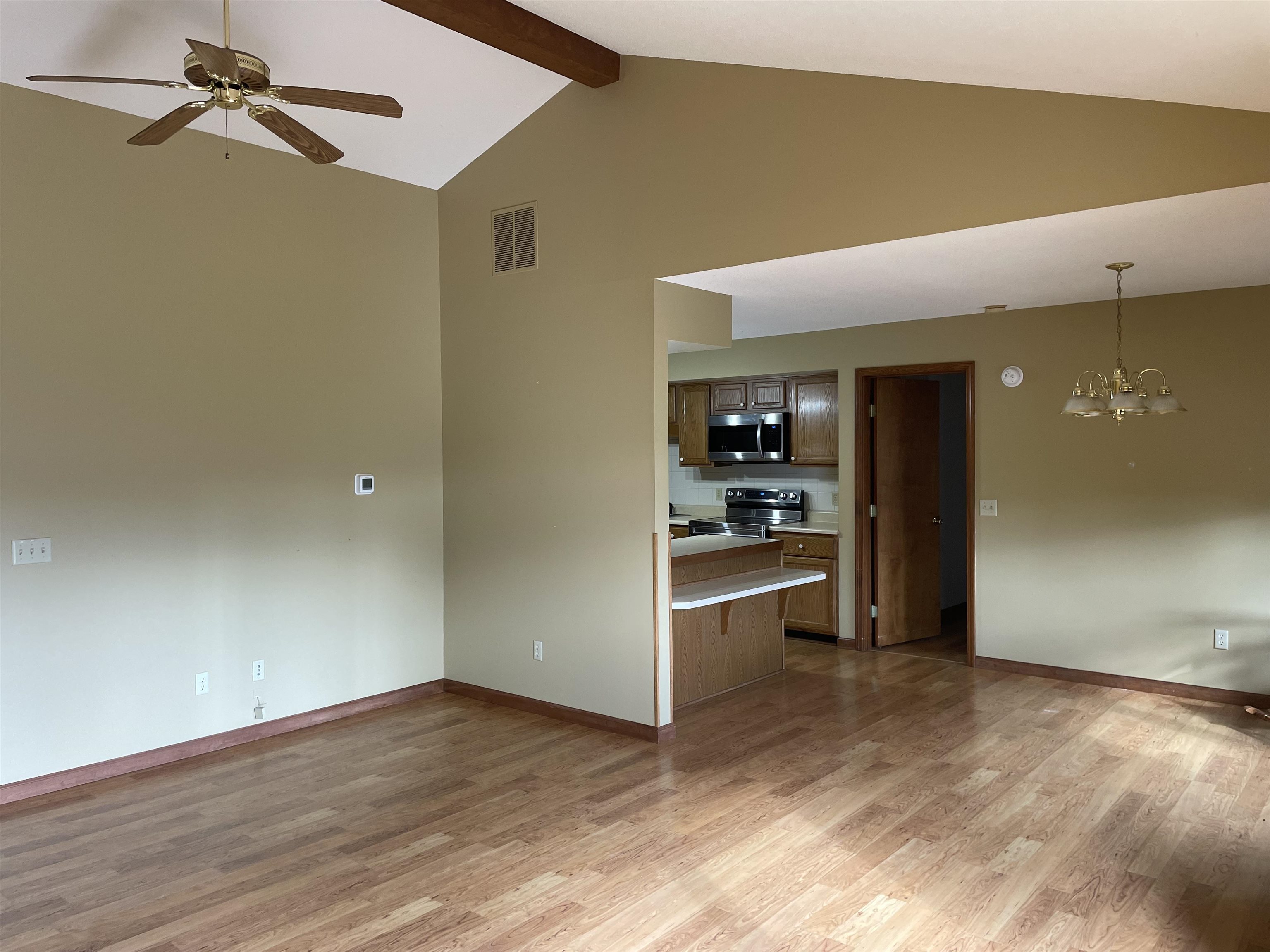 Photo 6 of 607 Hurstland Court
