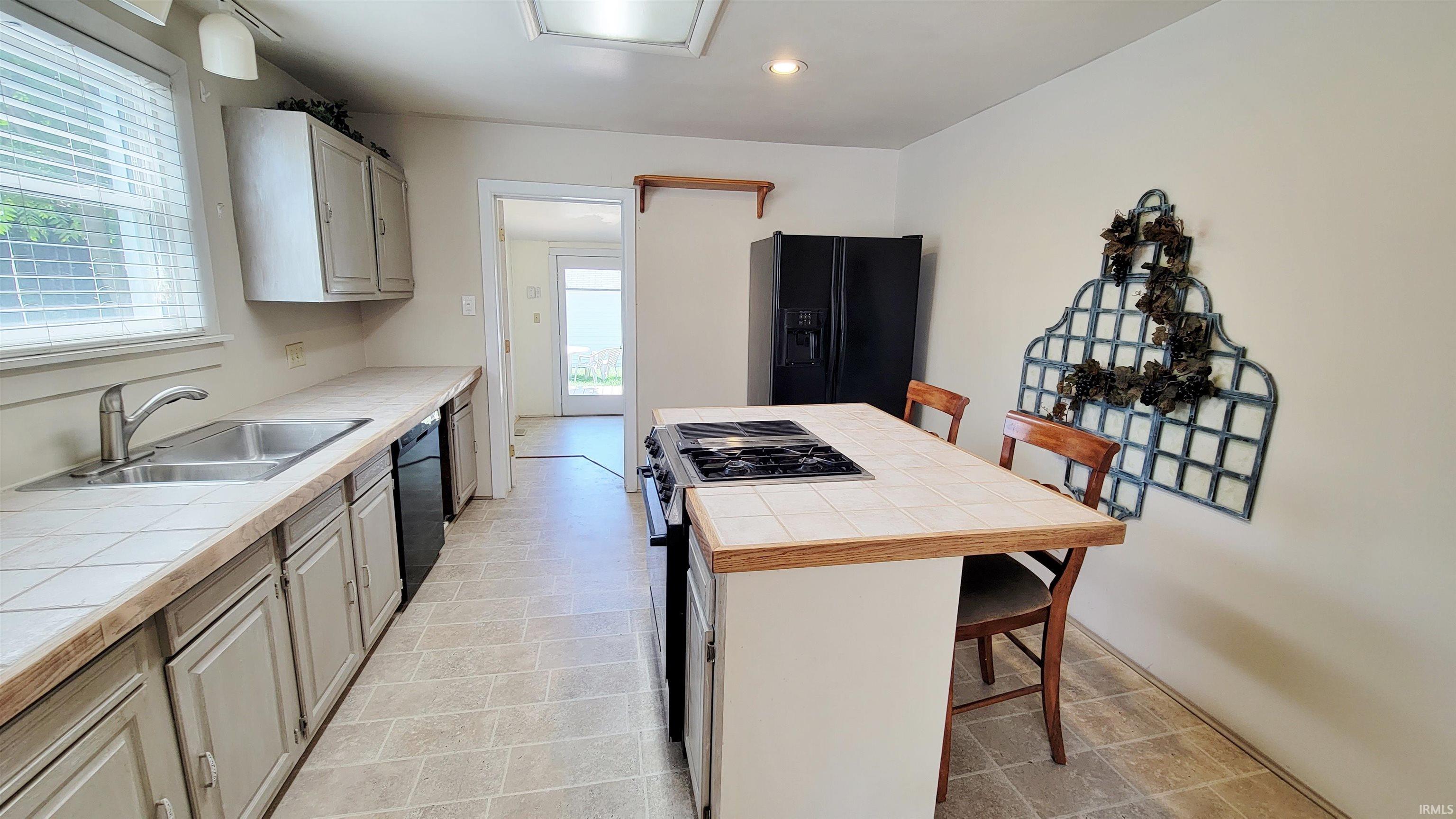 Photo 4 of 515 N Park Avenue