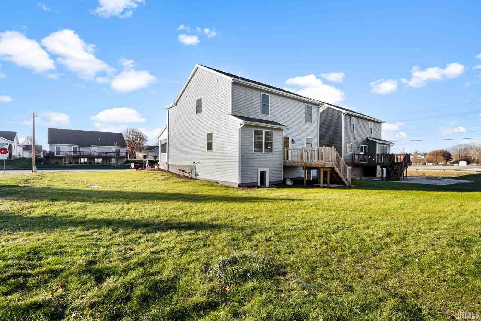 Homes for sale in Mishawaka, IN | 1114 Beacon Dr, Mishawaka, IN 46544 | MLS# 202331205