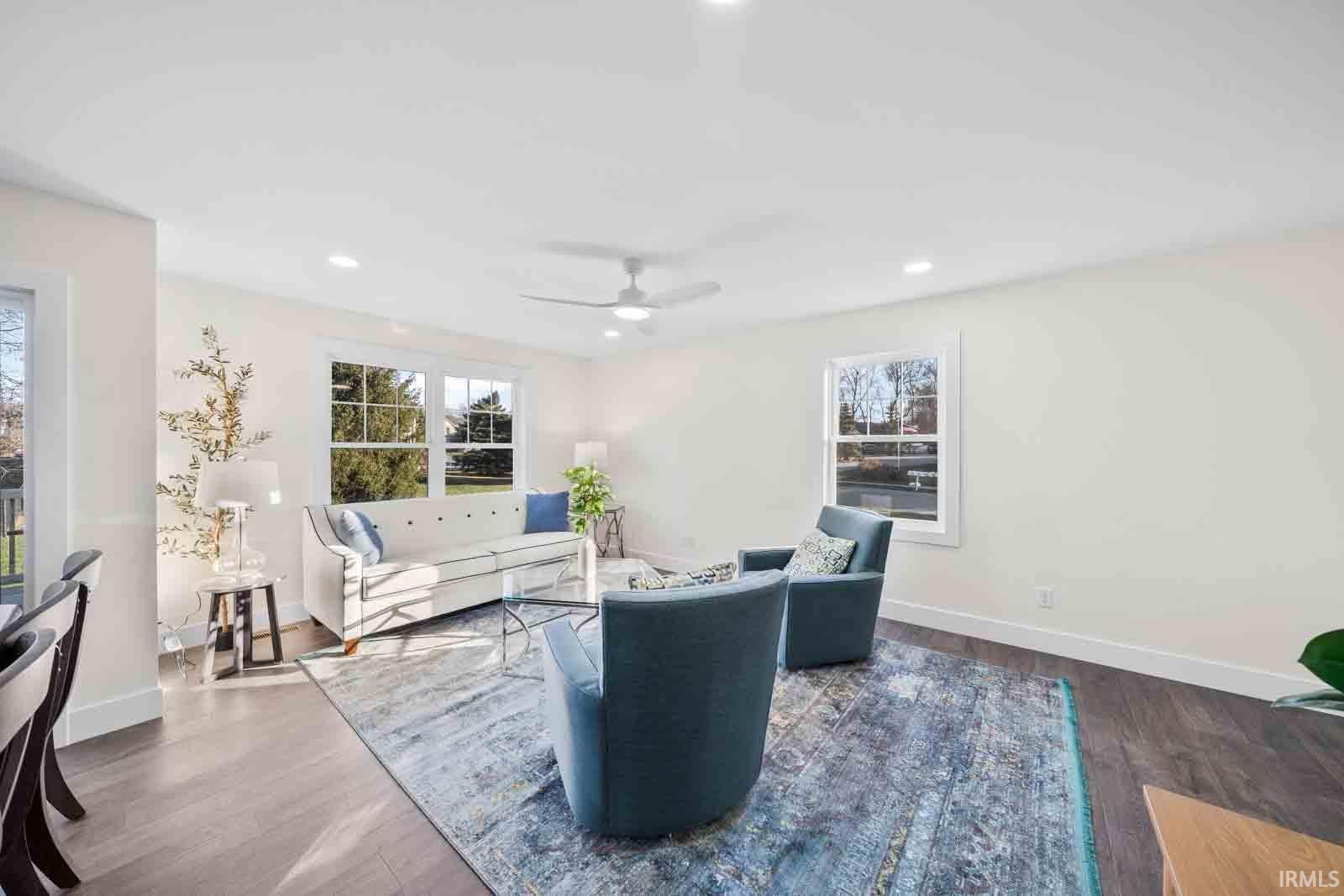 Homes for sale in Mishawaka, IN | 1114 Beacon Dr, Mishawaka, IN 46544 | MLS# 202331205