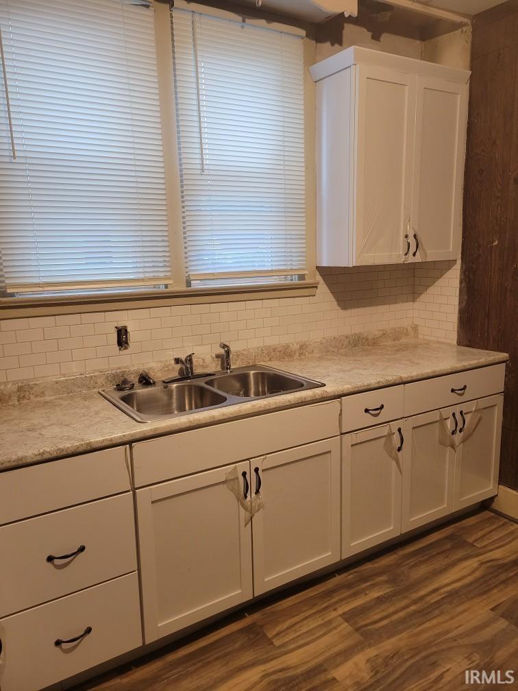 Photo 6 of 2929 Oliver Street