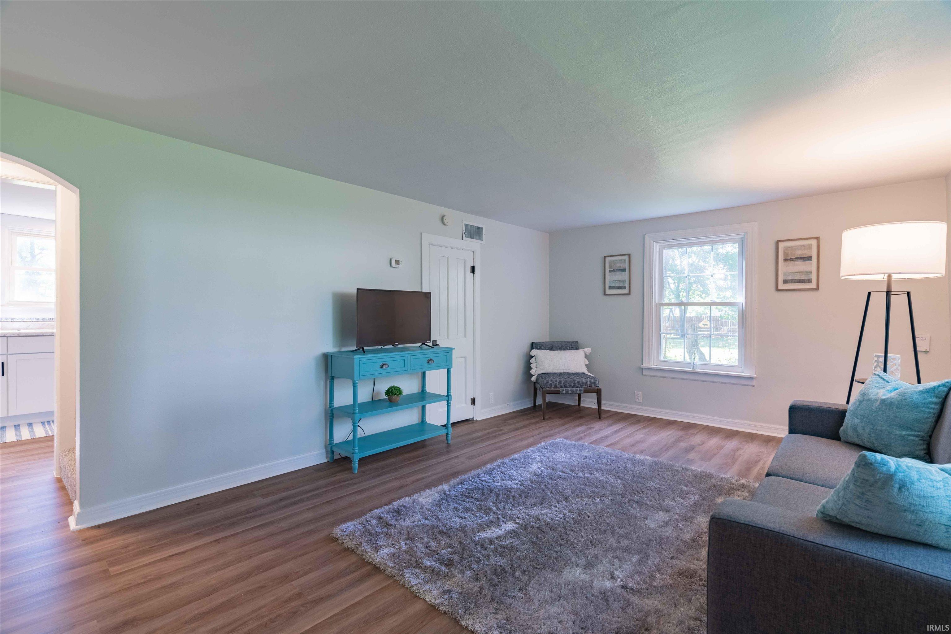 Photo 7 of 703 East Street