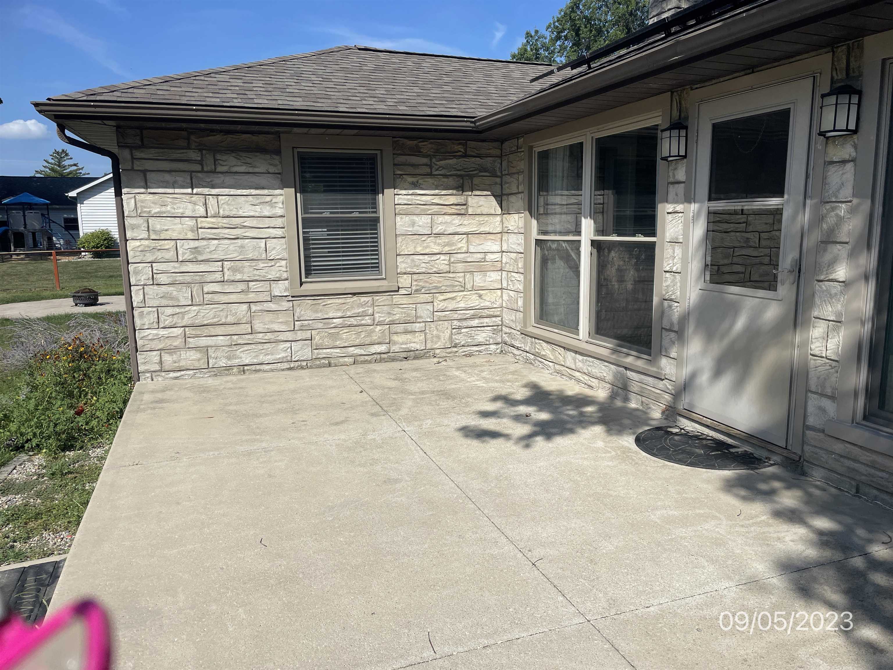 Photo 3 of 13532 Third Street