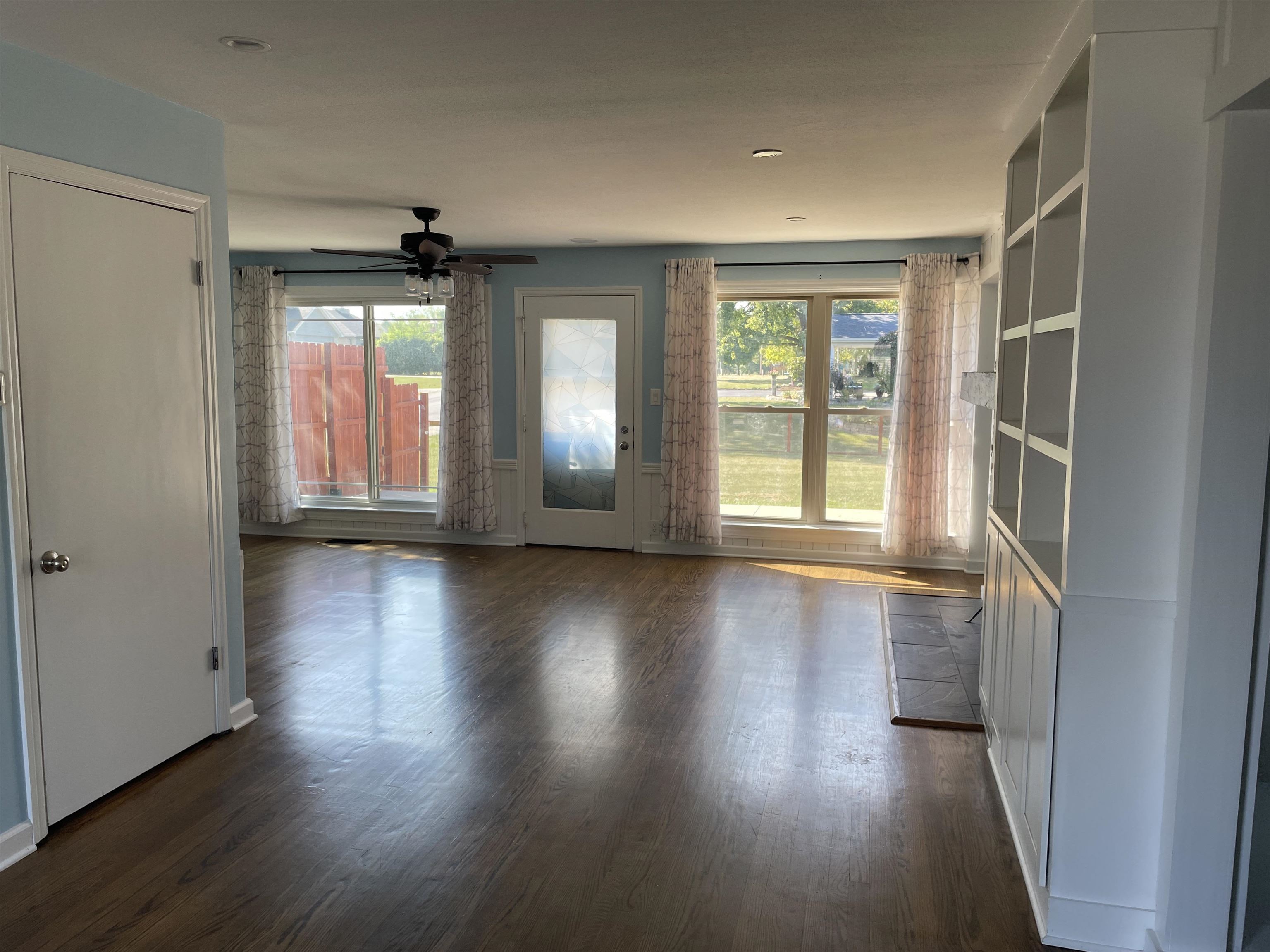 Photo 5 of 13532 Third Street
