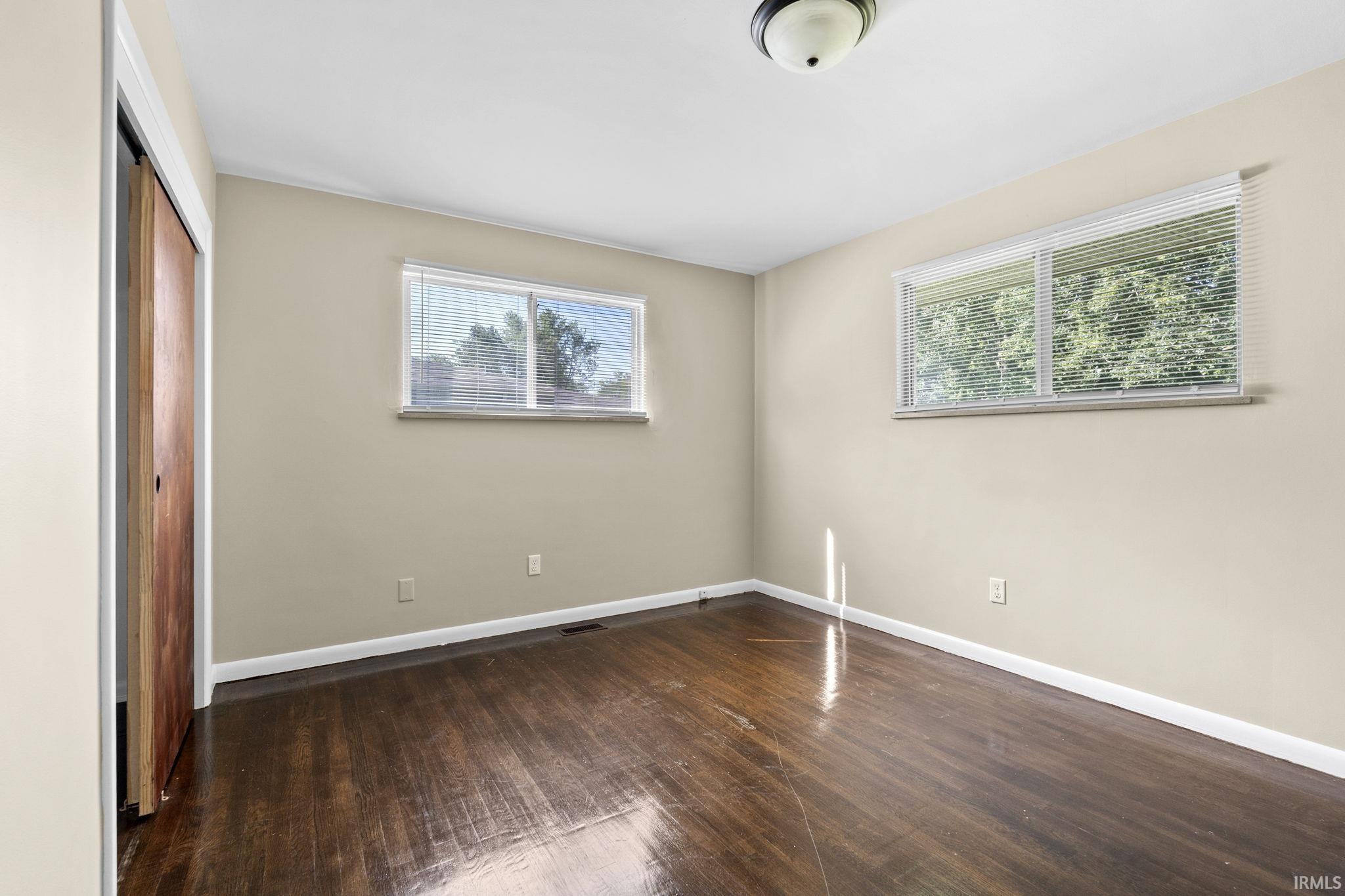 Photo 26 of 4031 Greendale Drive