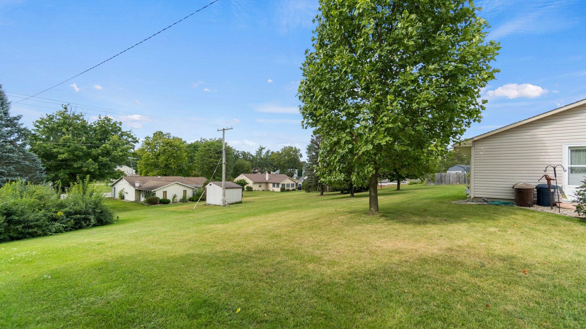 Photo 5 of 1100 Highland Drive