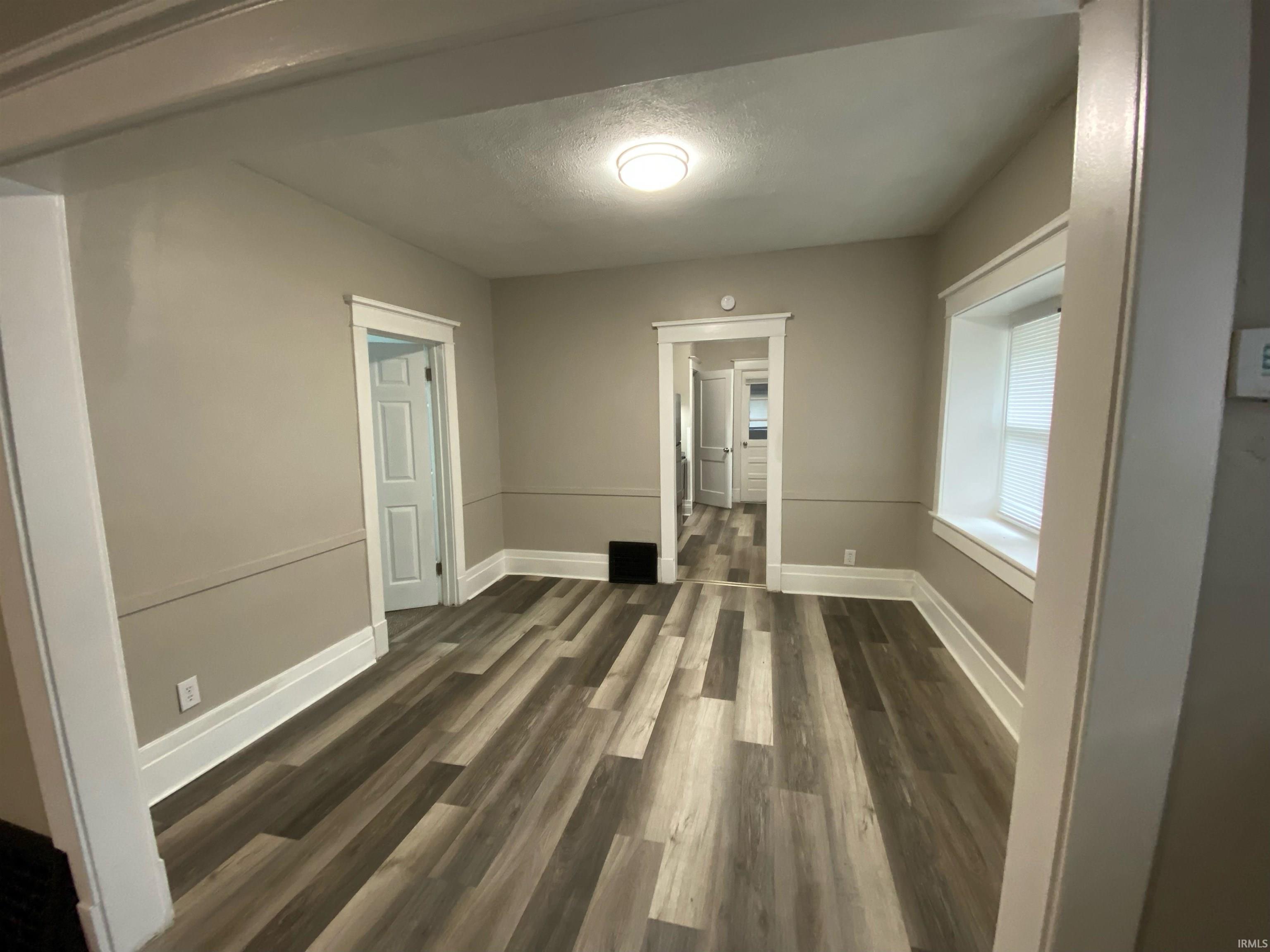 Photo 2 of 671 Kilbourn Street