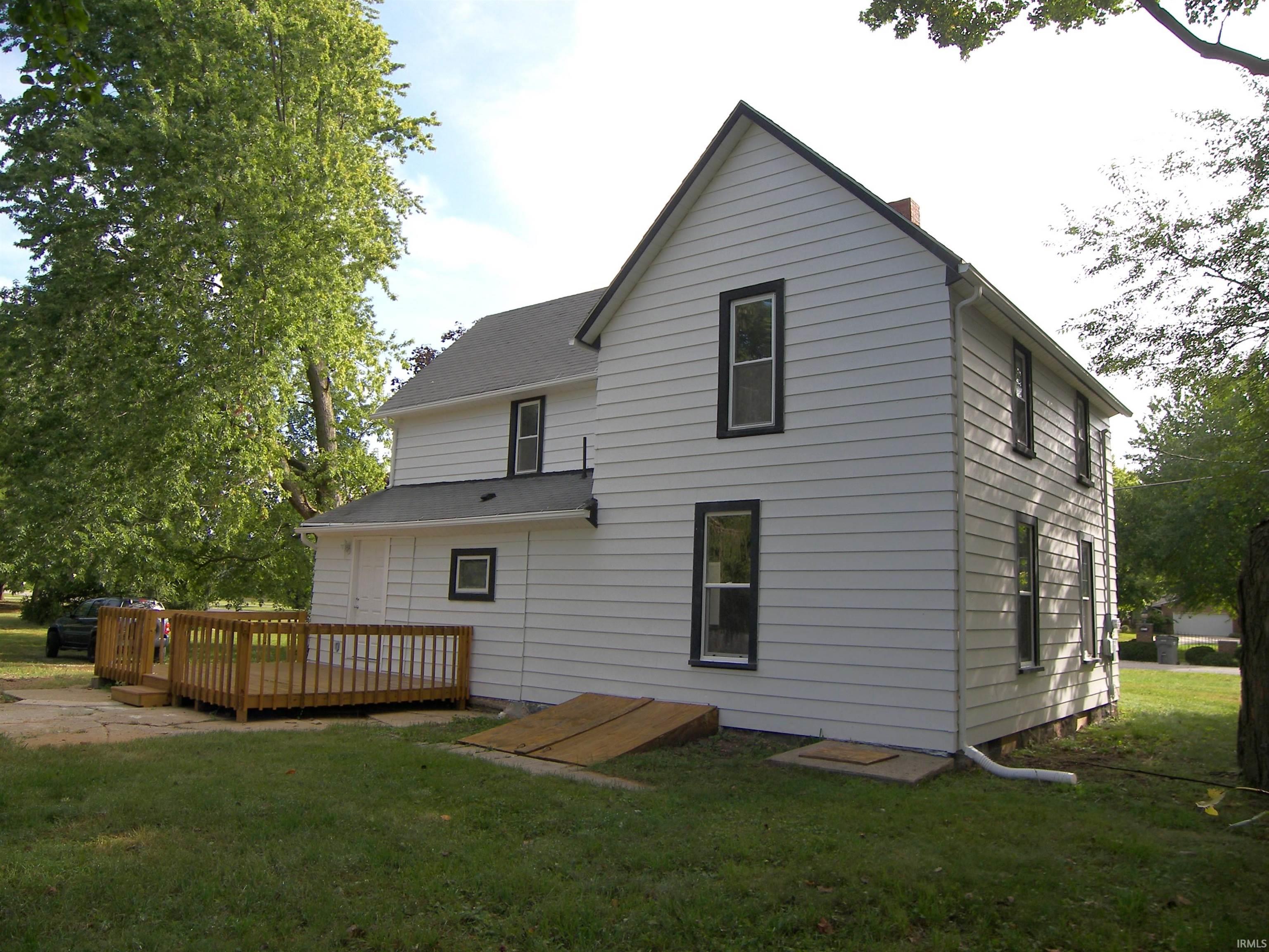 Photo 3 of 1799 S Packerton Road
