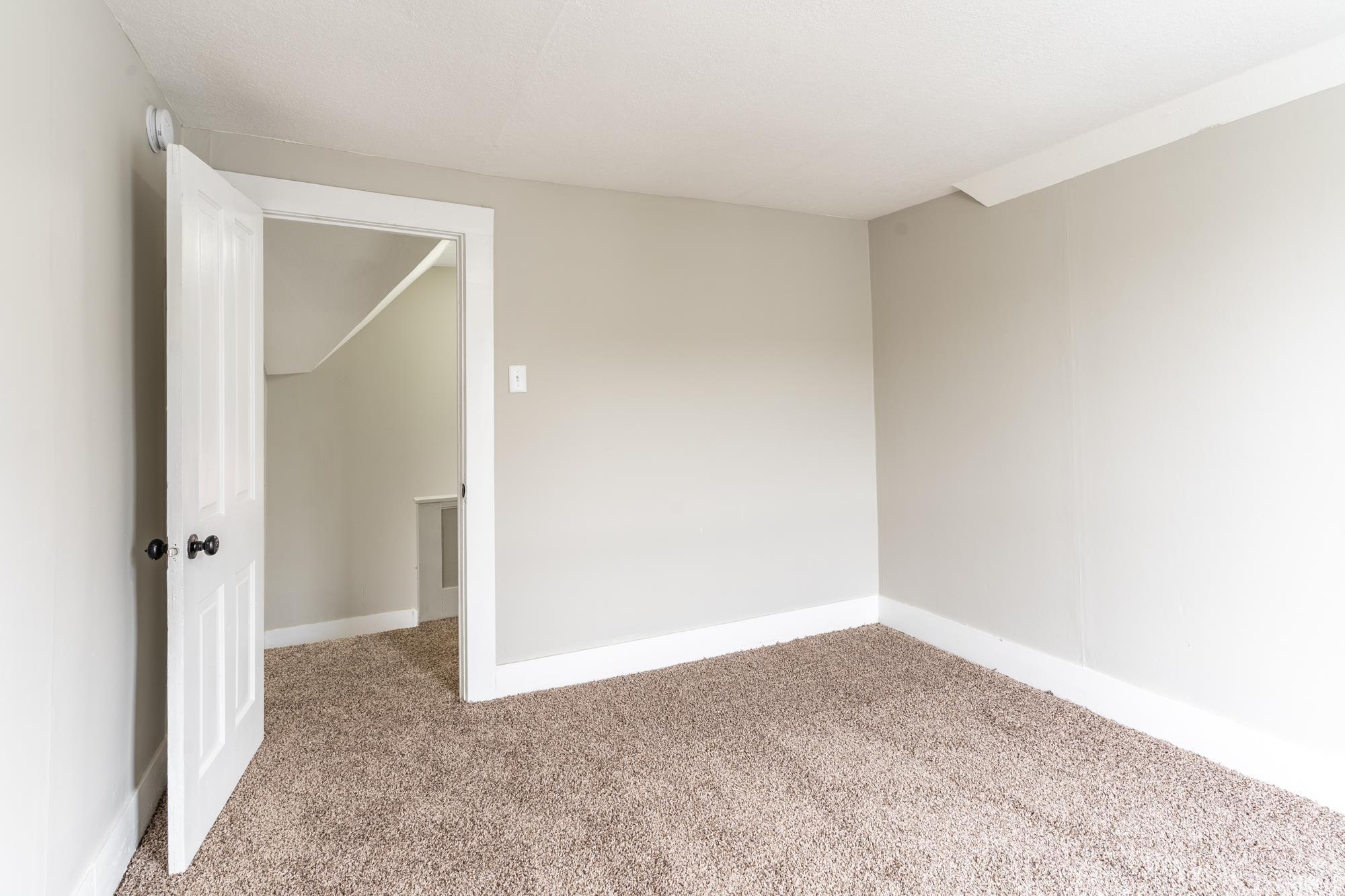 Photo 24 of 207 N Chauncey Street