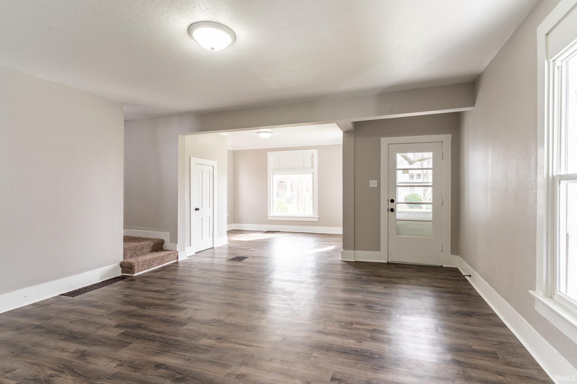 Photo 8 of 207 N Chauncey Street