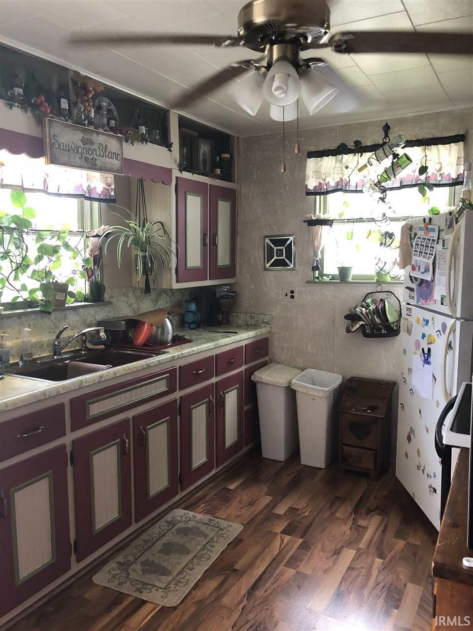 Photo 9 of 432 W Tipton Street