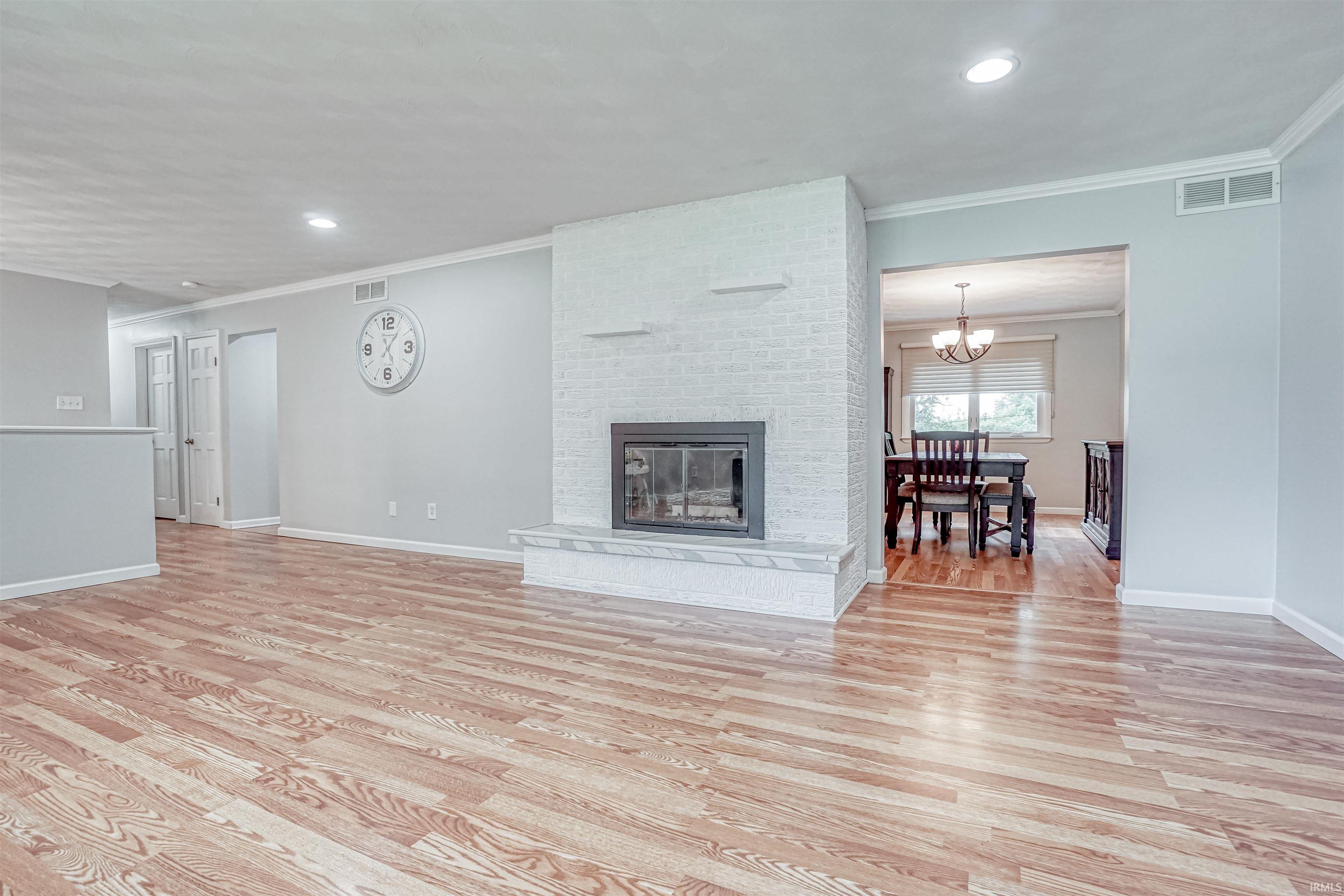 Photo 6 of 8705 Manor Drive