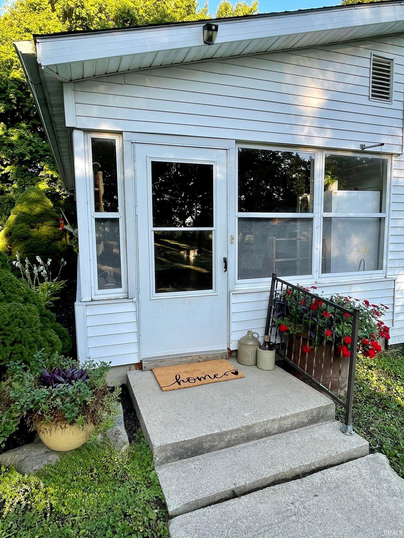 Photo 1 of 7524 W 200 N