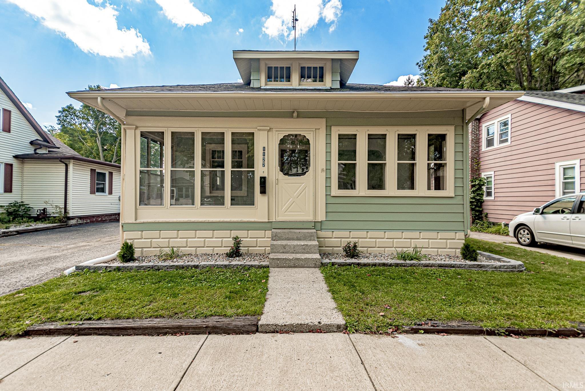 1122 E Main Street, Warsaw, IN 46580