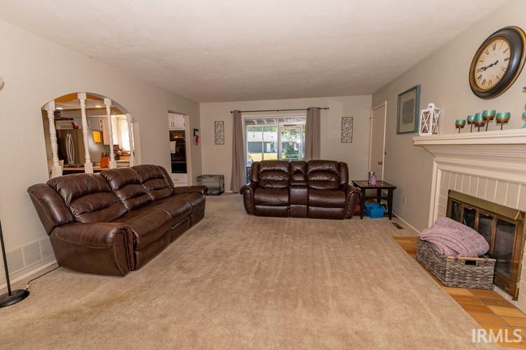 Photo 13 of 56628 Pinecrest