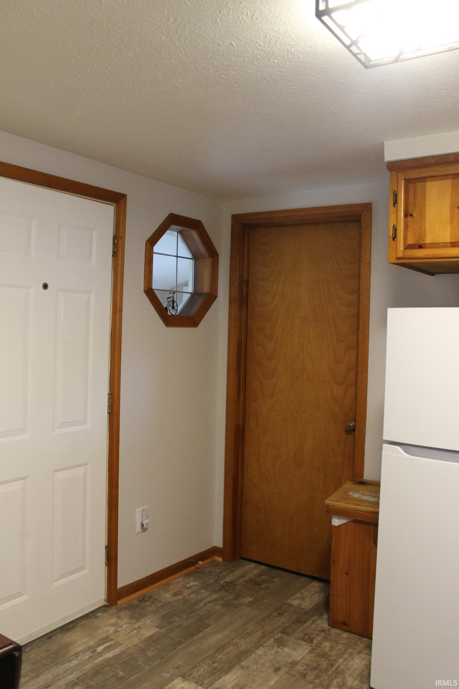 Photo 3 of 1506 E Jefferson Street