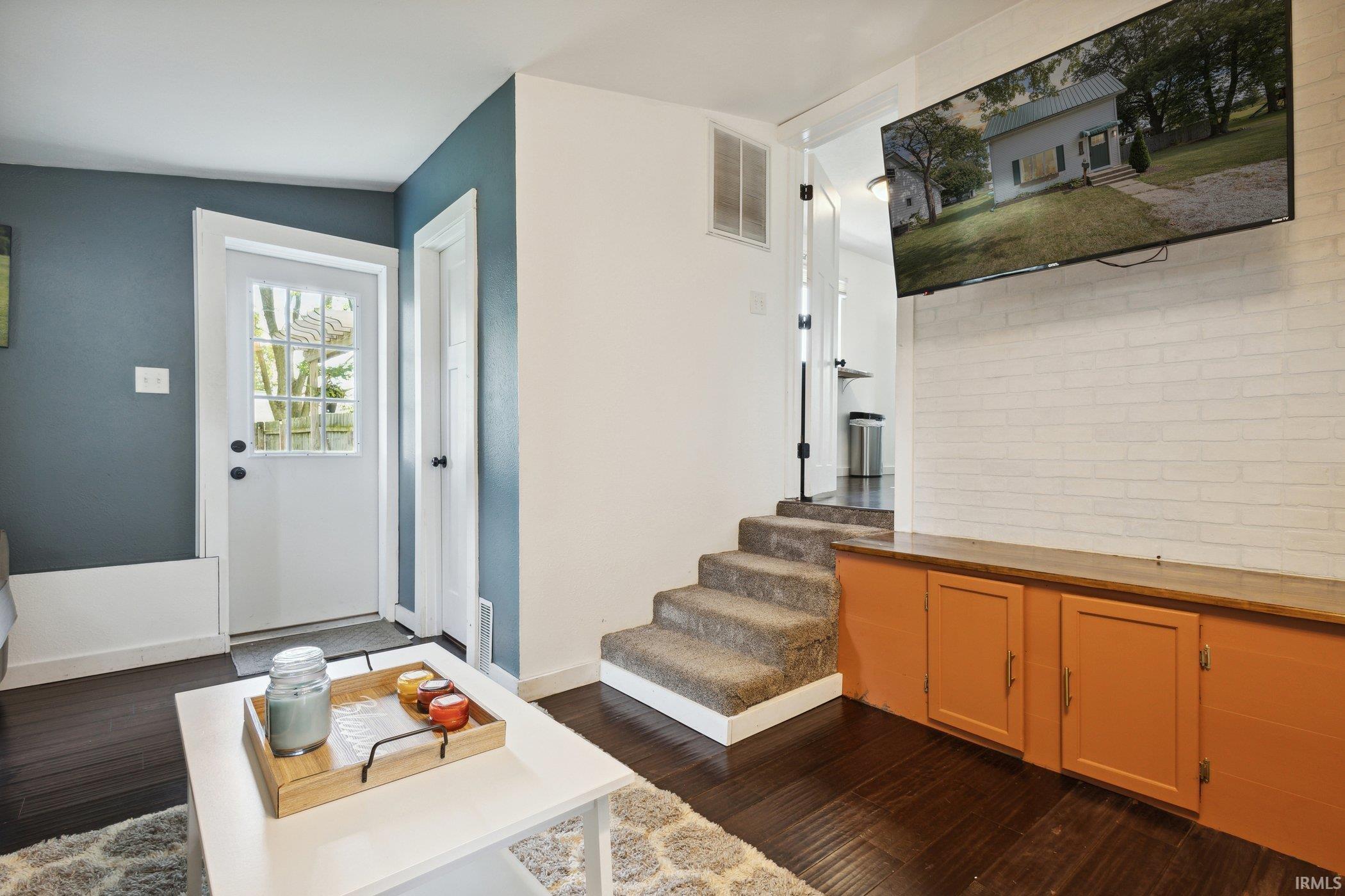 Photo 13 of 755 S Locke Street