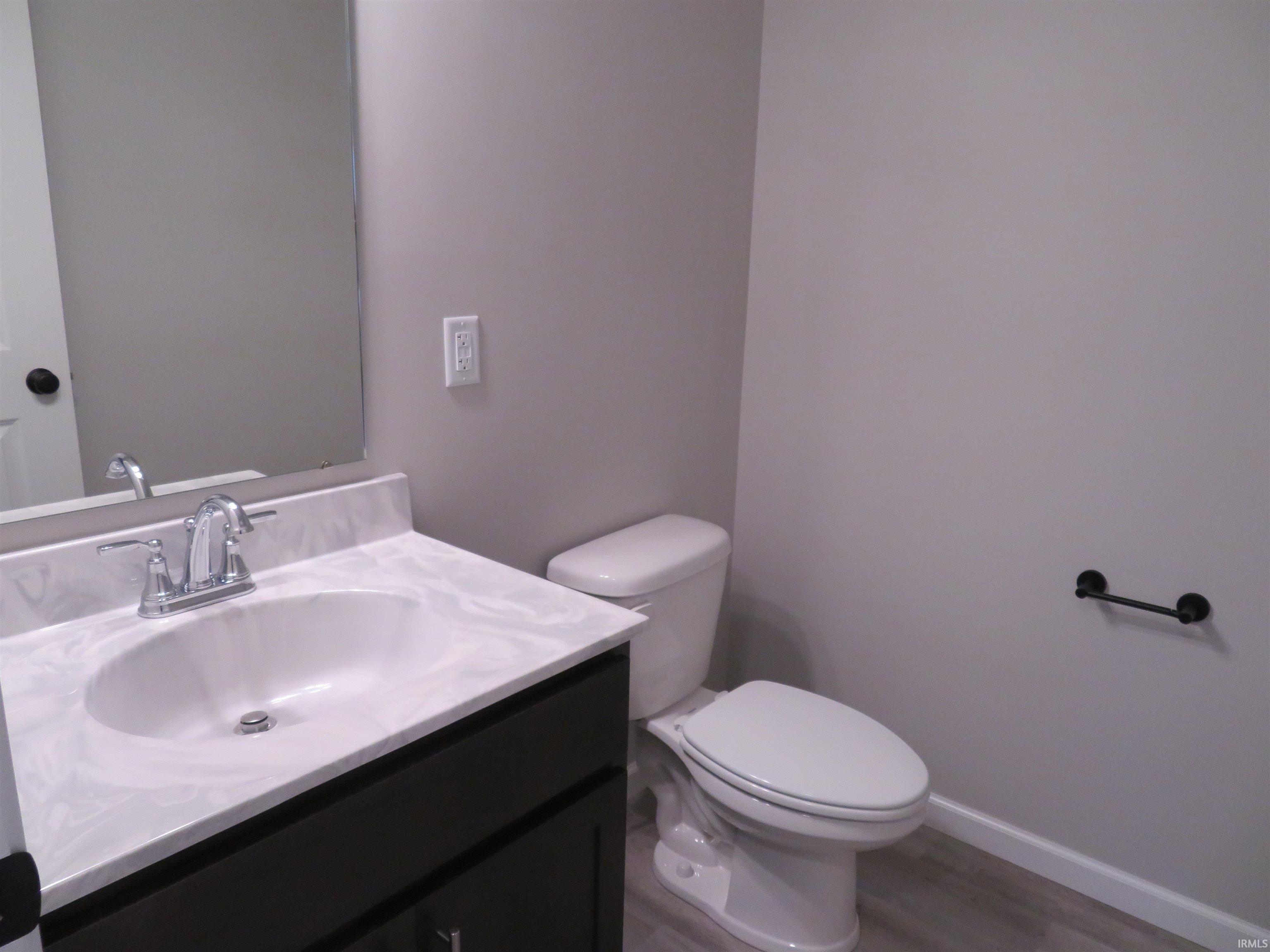 Photo 10 of 18517 Barrington Drive
