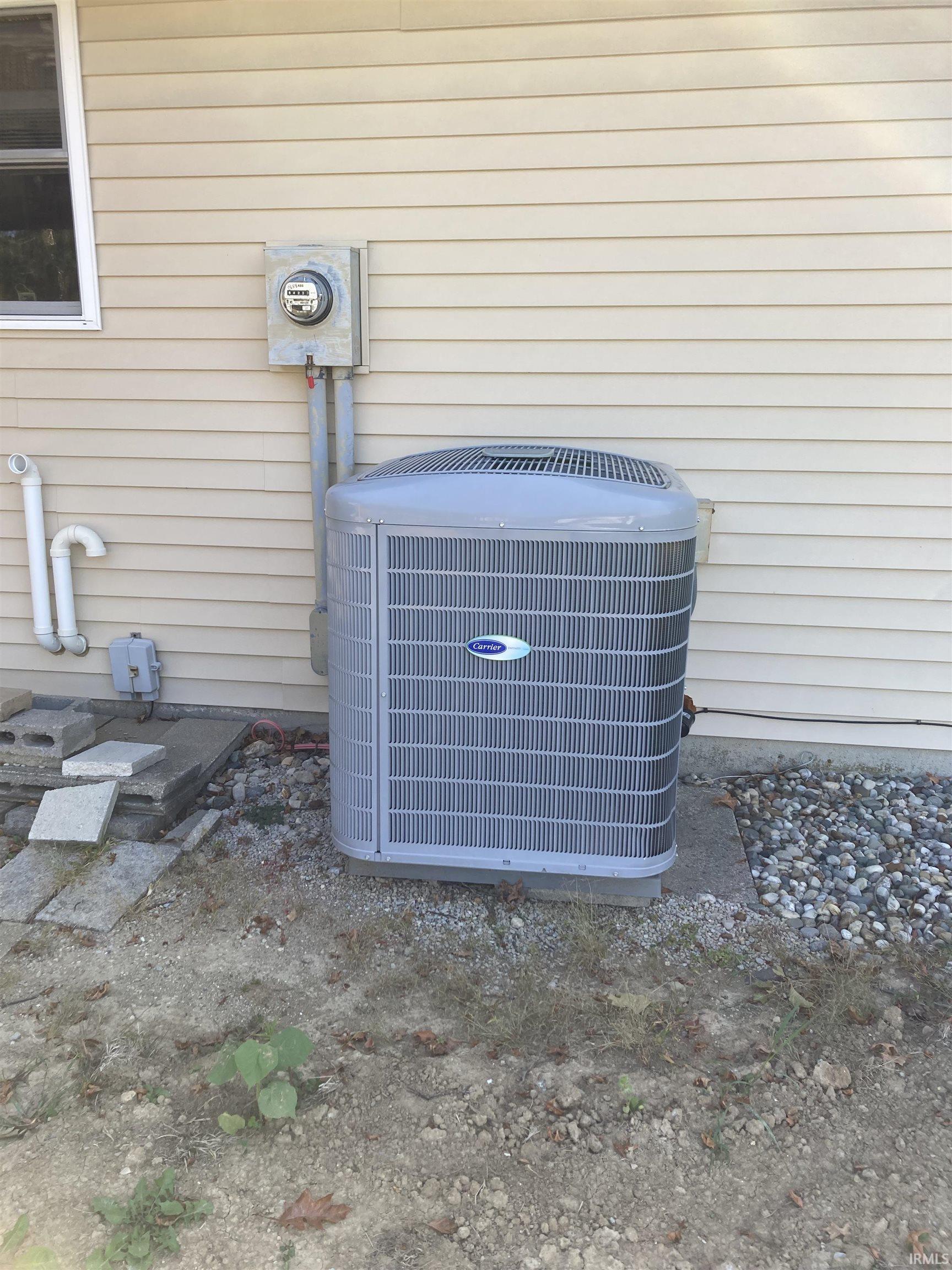 Photo 16 of 2094 N 100 E