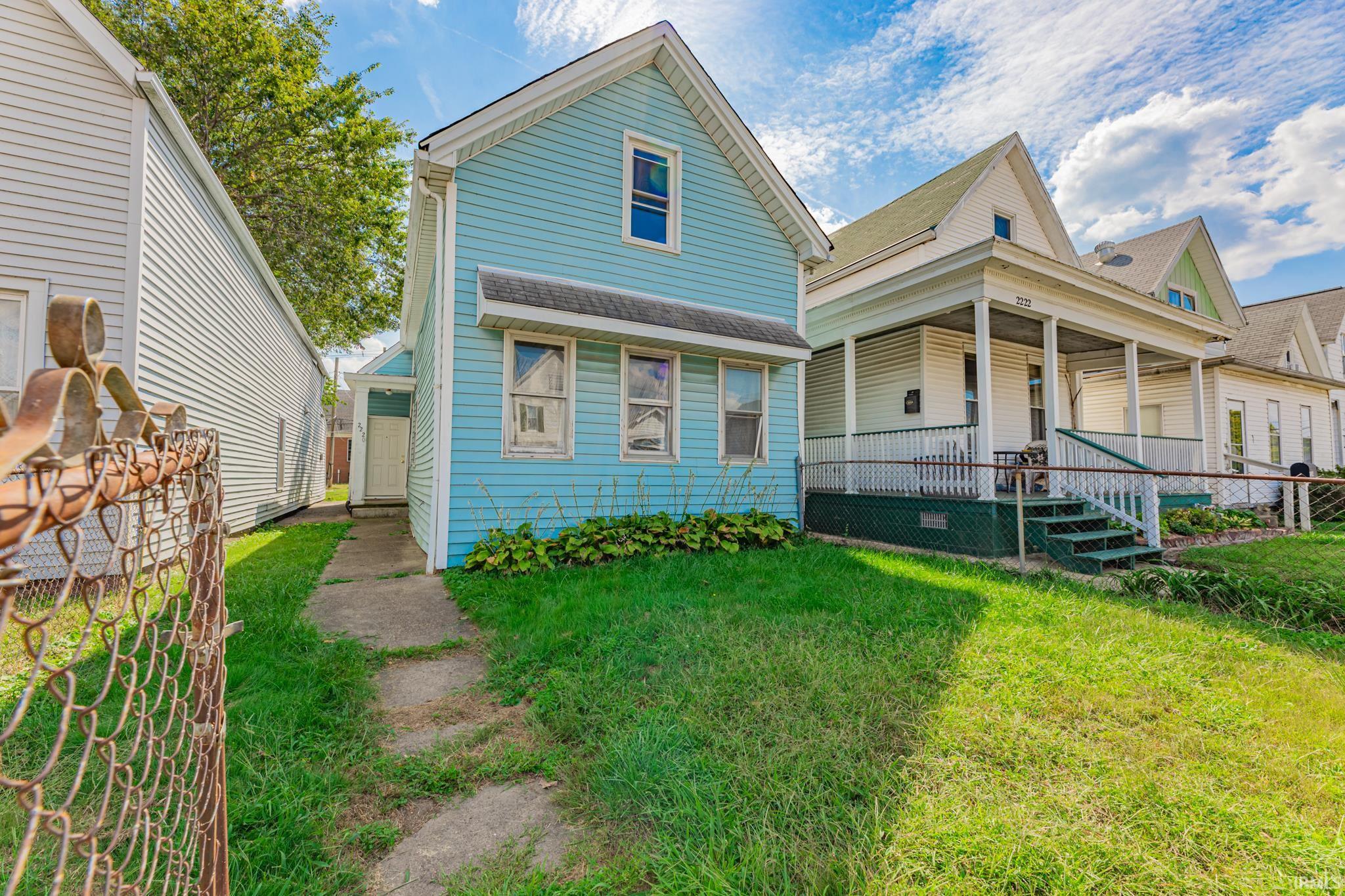 2220 W Illinois Street, Evansville, IN 47712