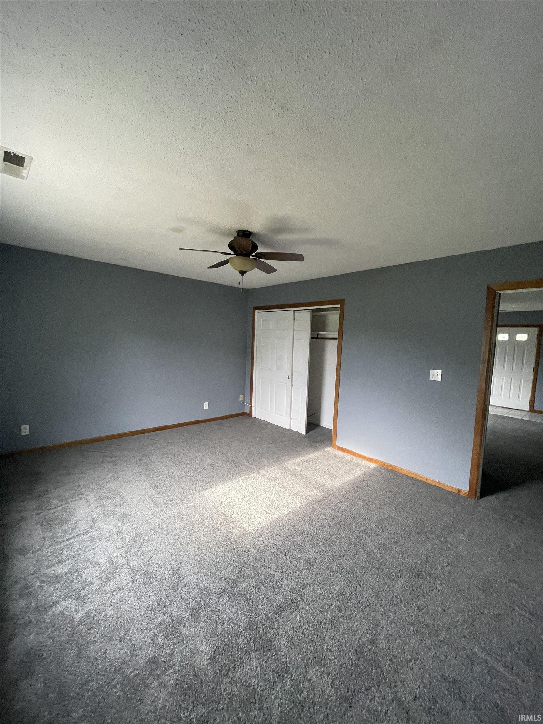 Photo 4 of 490 RUTH Street
