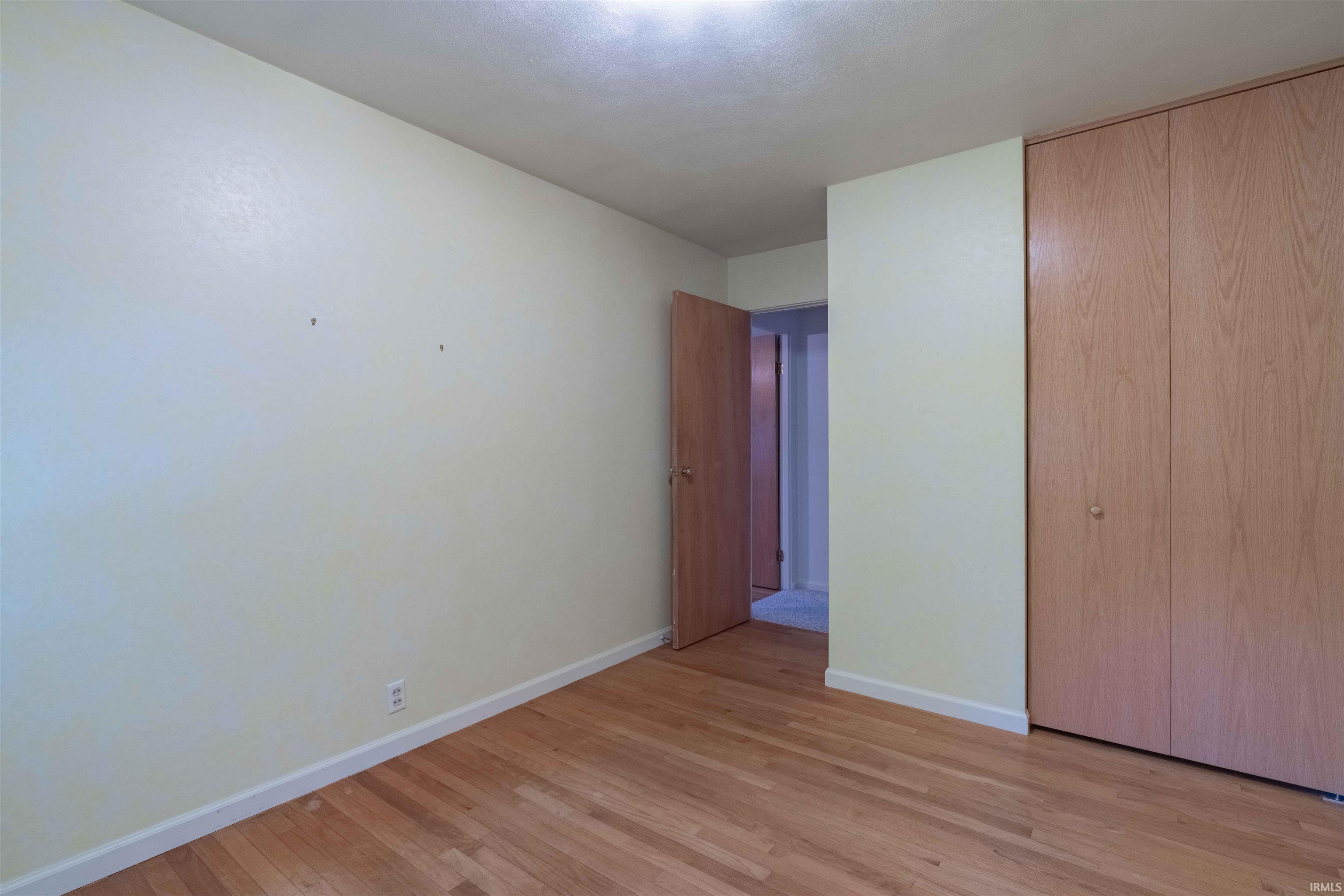 Photo 15 of 304 E 6th Street