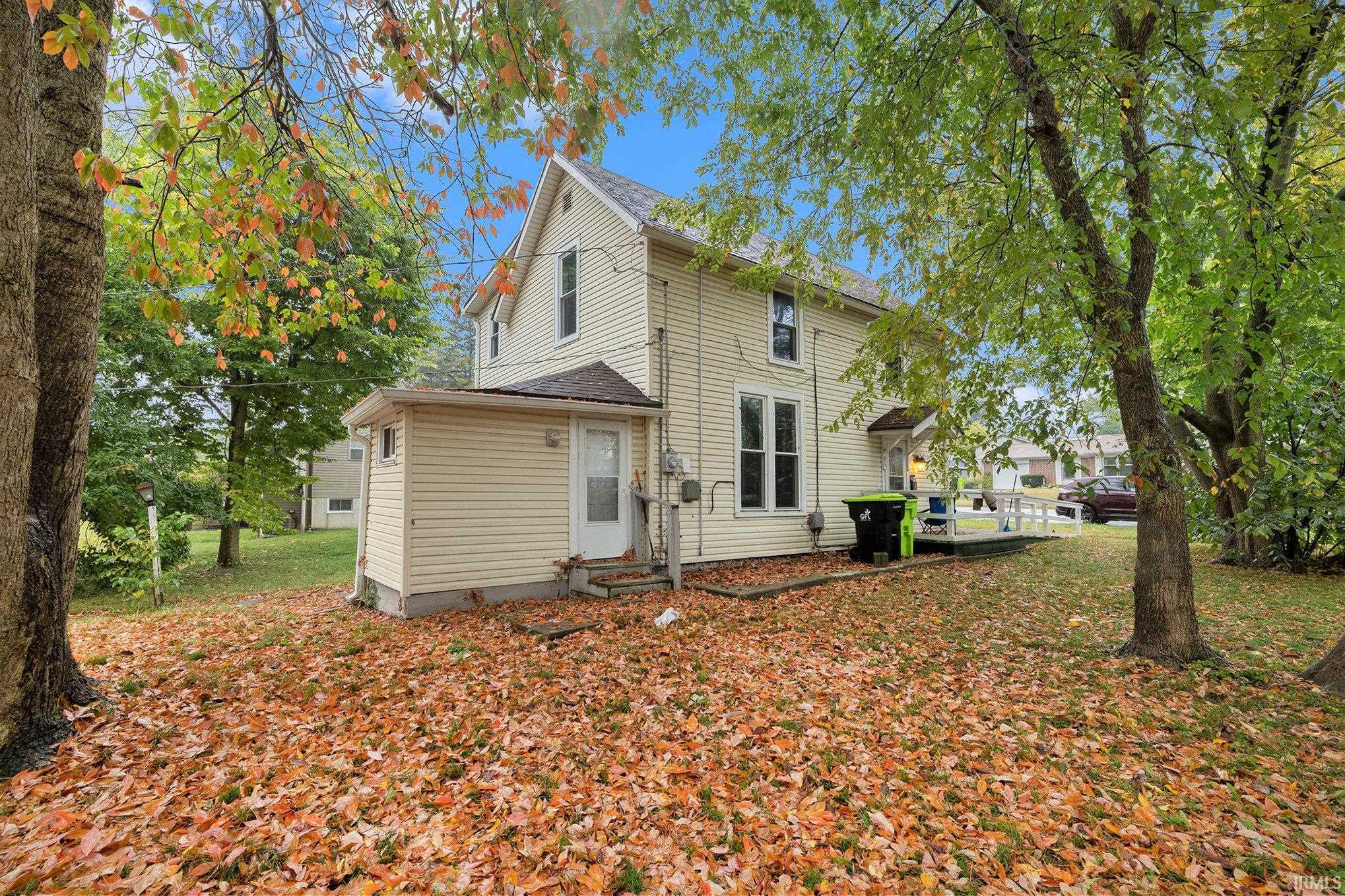 Photo 25 of 917 W Tipton Street