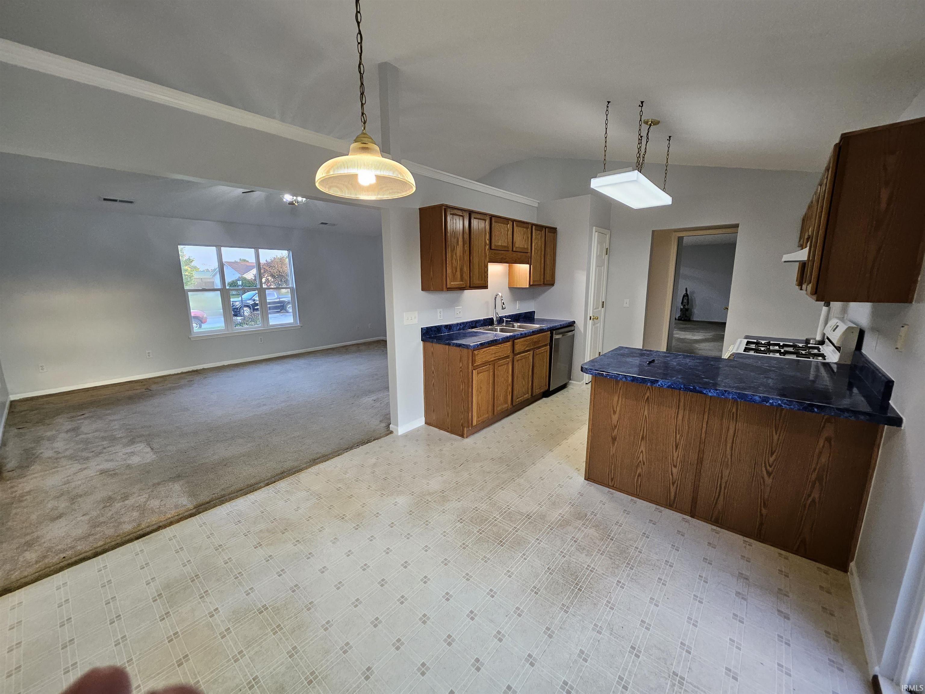 Photo 20 of 813 Wheatfield Court