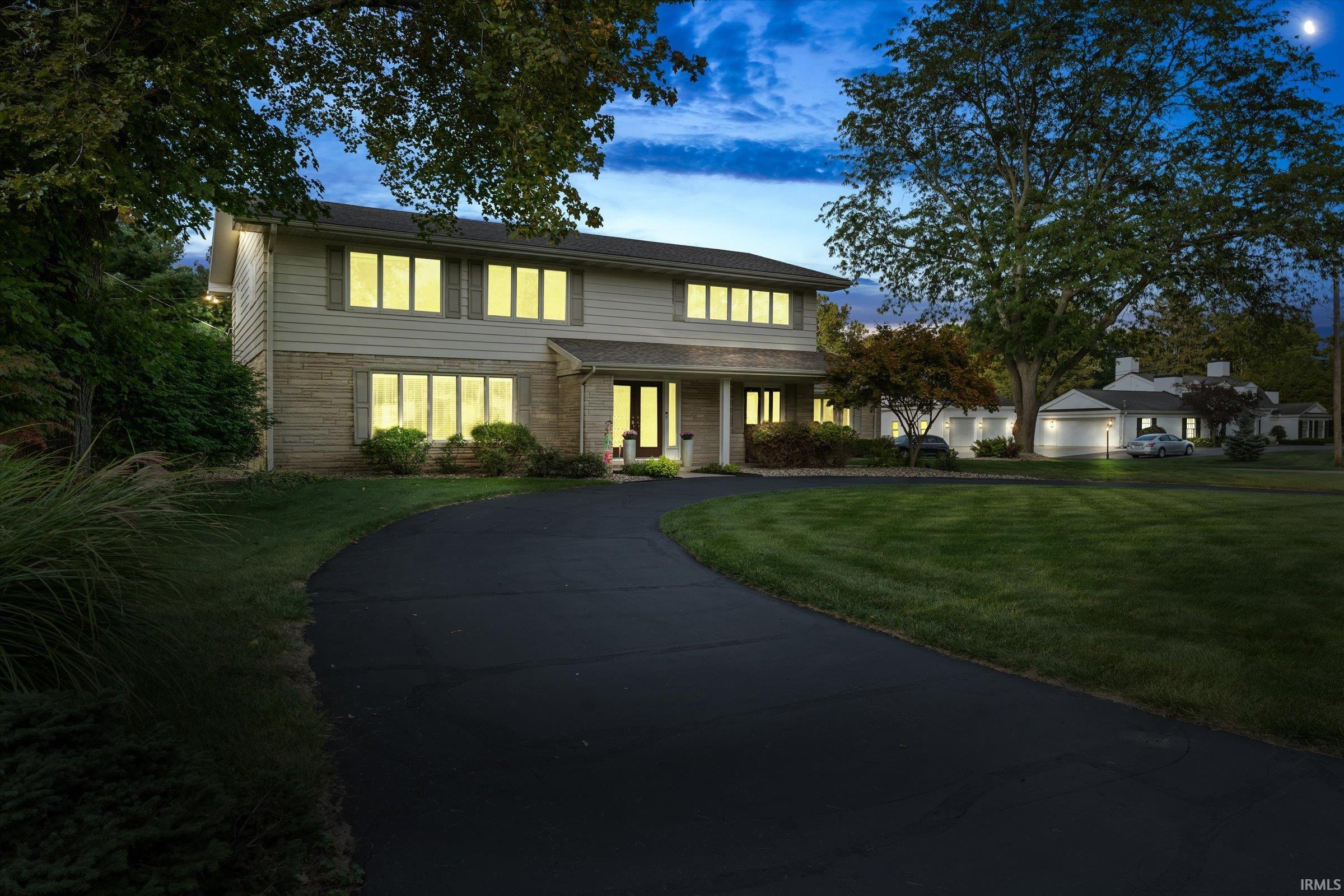 Photo 35 of 2626 Greenleaf Boulevard