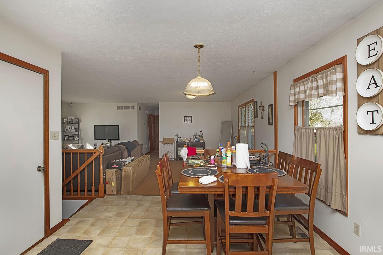 Photo 17 of 16041 Prairie Rose Avenue