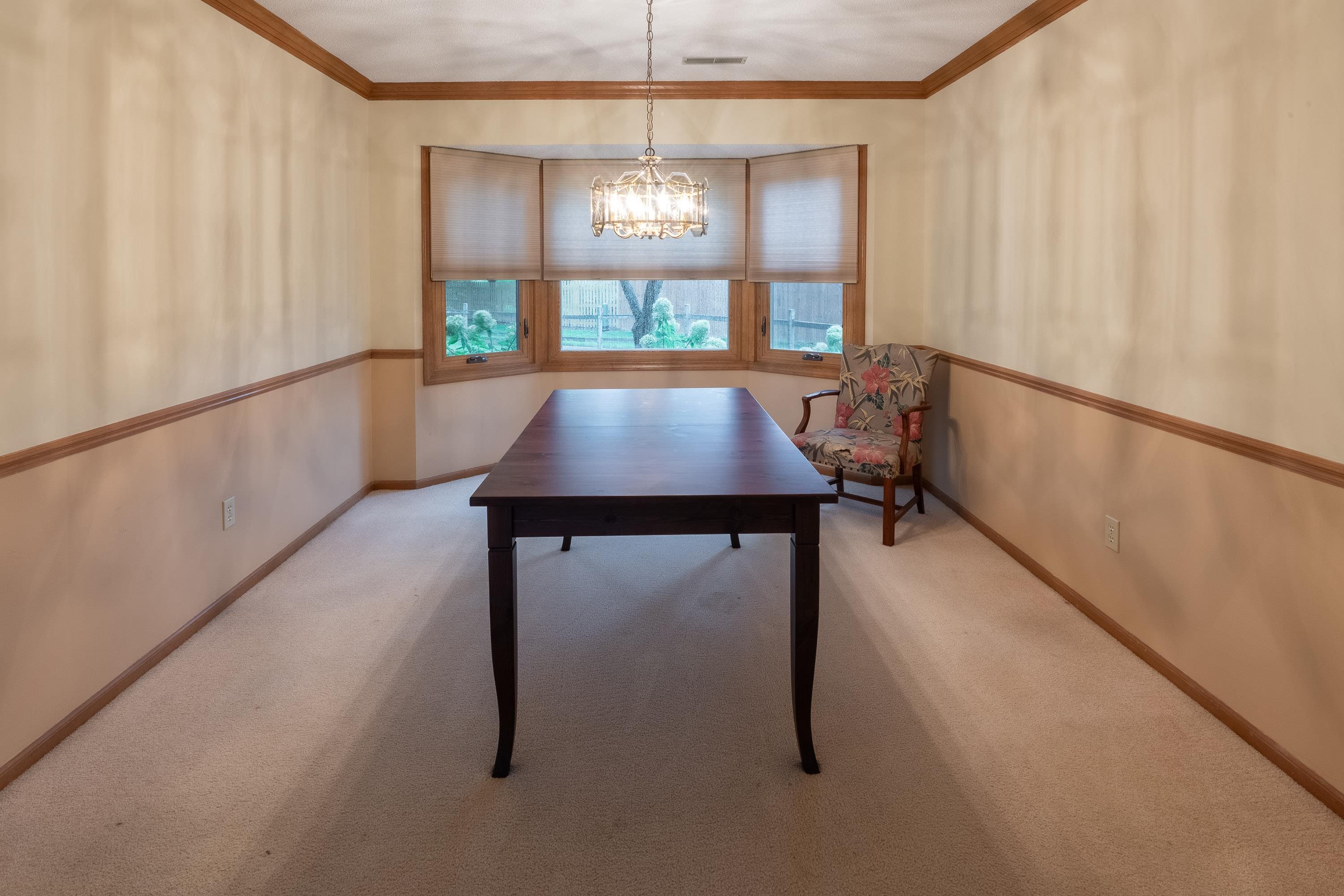 Photo 10 of 8901 Breakwater Drive