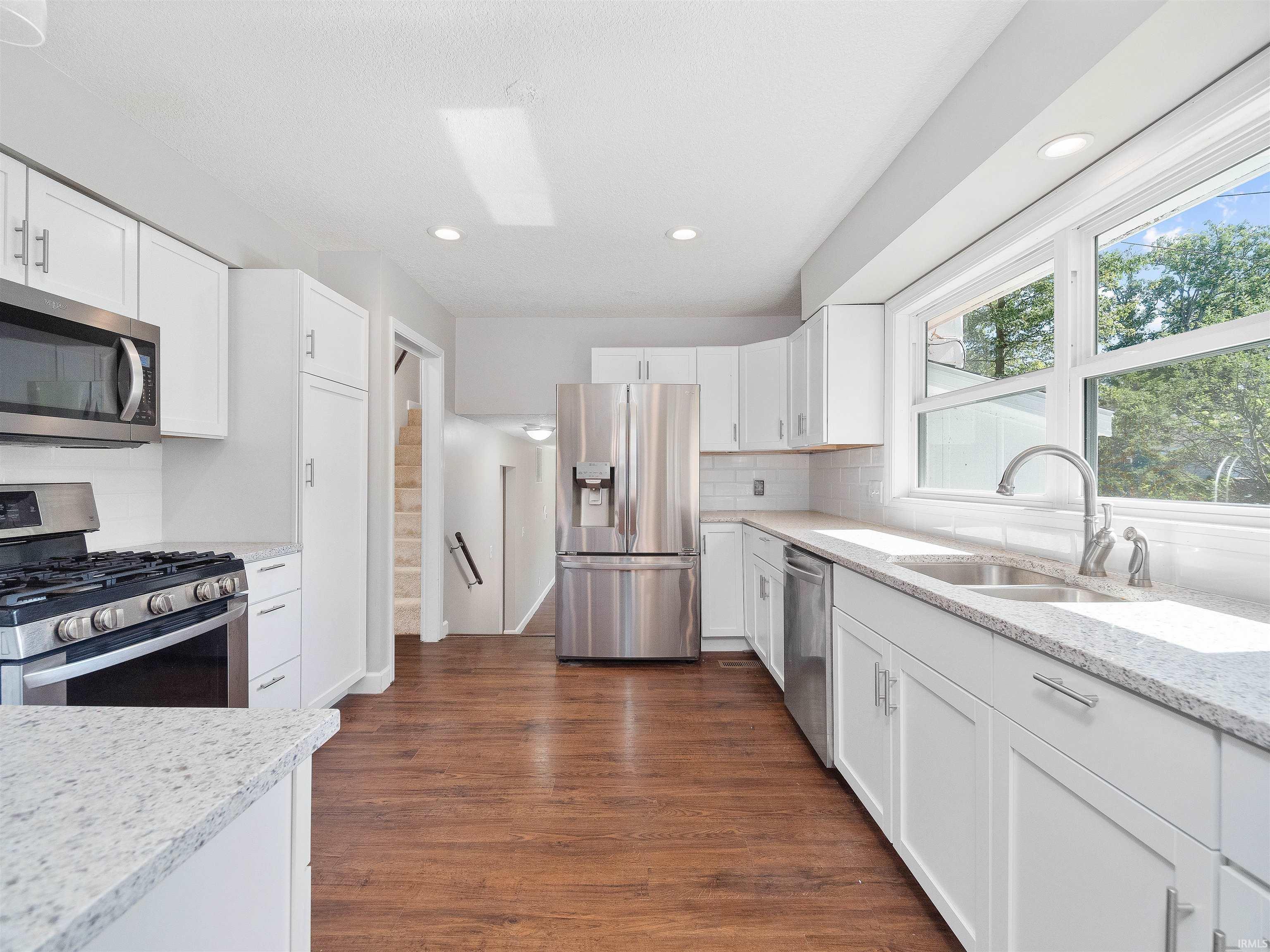 Photo 6 of 4618 Trierwood Park Drive