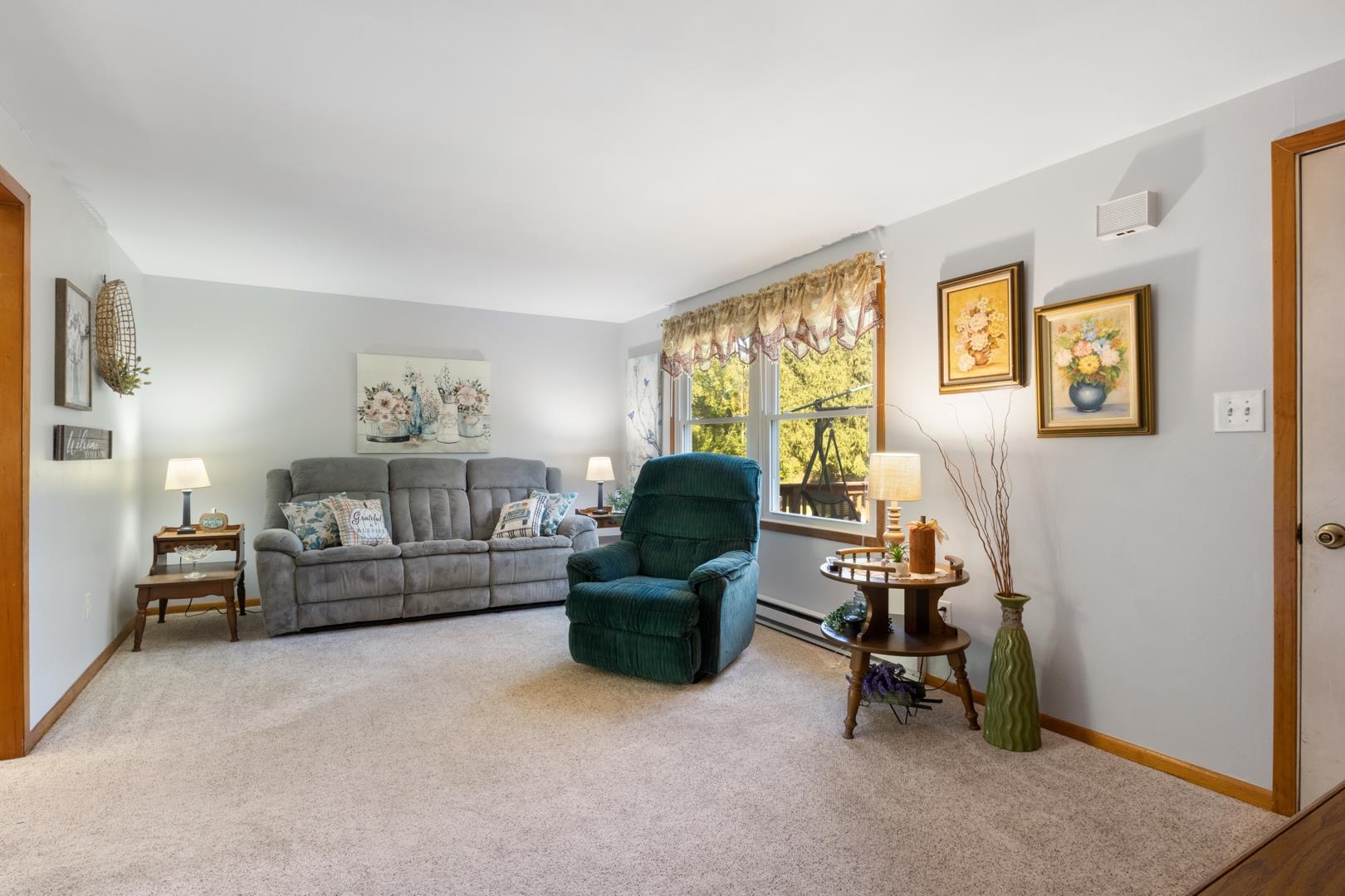 Photo 5 of 5941 W Blue Heron Lane