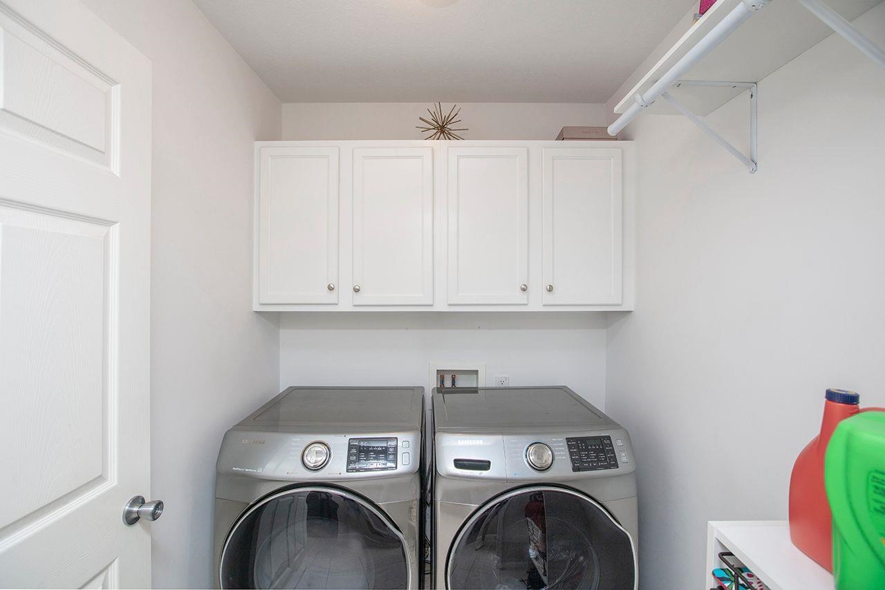 Photo 12 of 23925 Summerwood Lane
