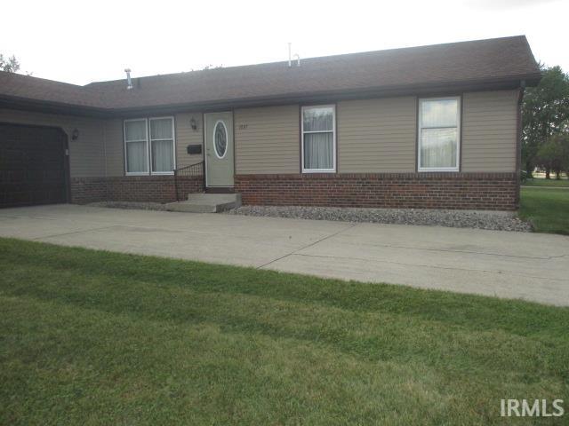 Photo 0 of 1097 N Seminary Street