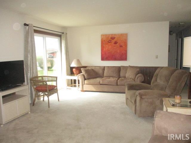 Photo 2 of 1097 N Seminary Street